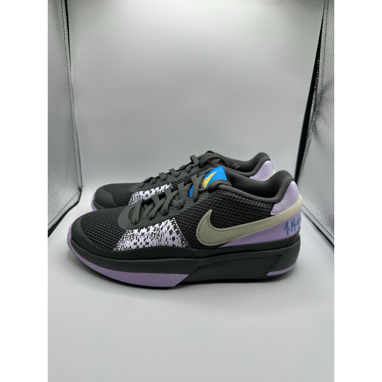 Nike Nike Ja 1 GS “Personal Touch” size 7y Size US 7 / EU 40 - 1 Thumbnail