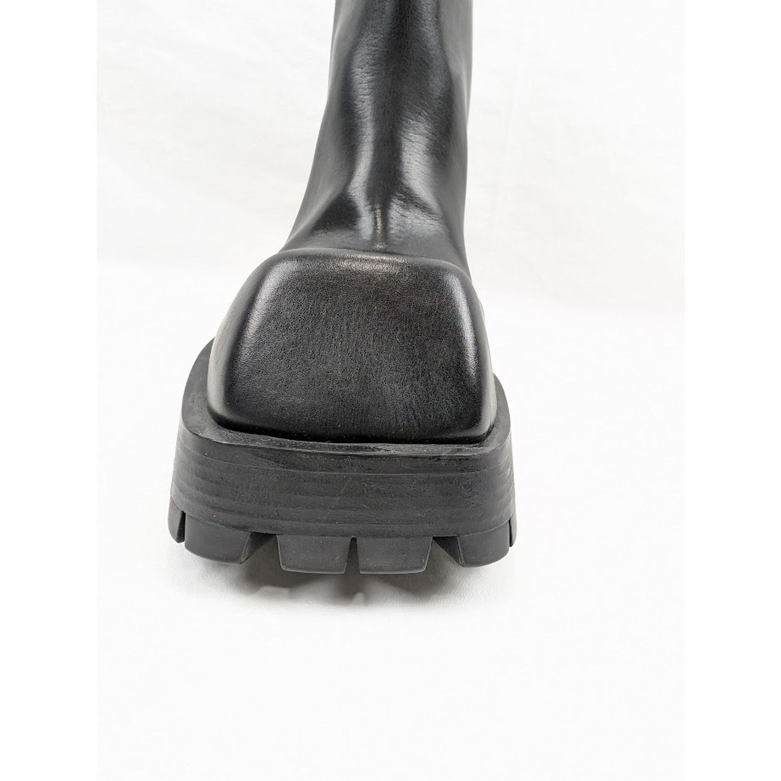 Balenciaga o1rshd1 Calfskin Trooper Bootie in Black Size US 10 / EU 43 - 3 Thumbnail