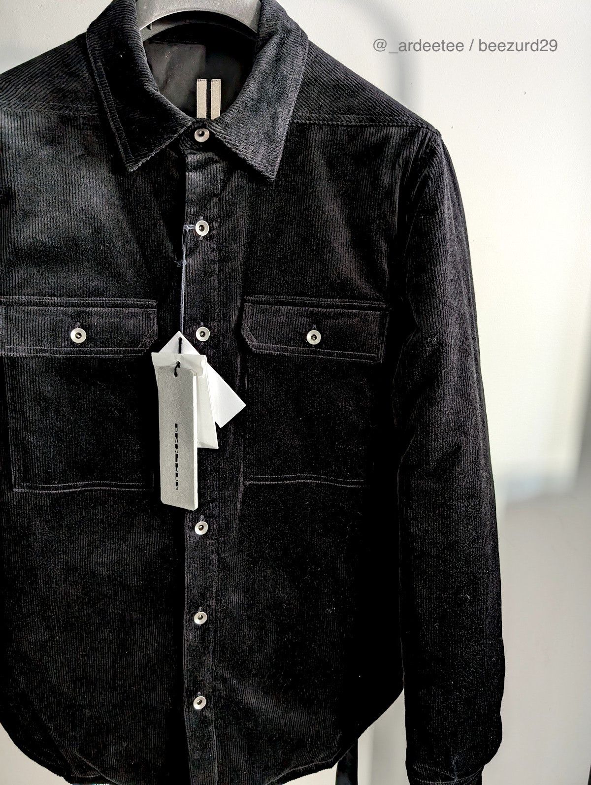 PADDED CORDUROY VELVET OUTERSHIRT $1755 LARGE