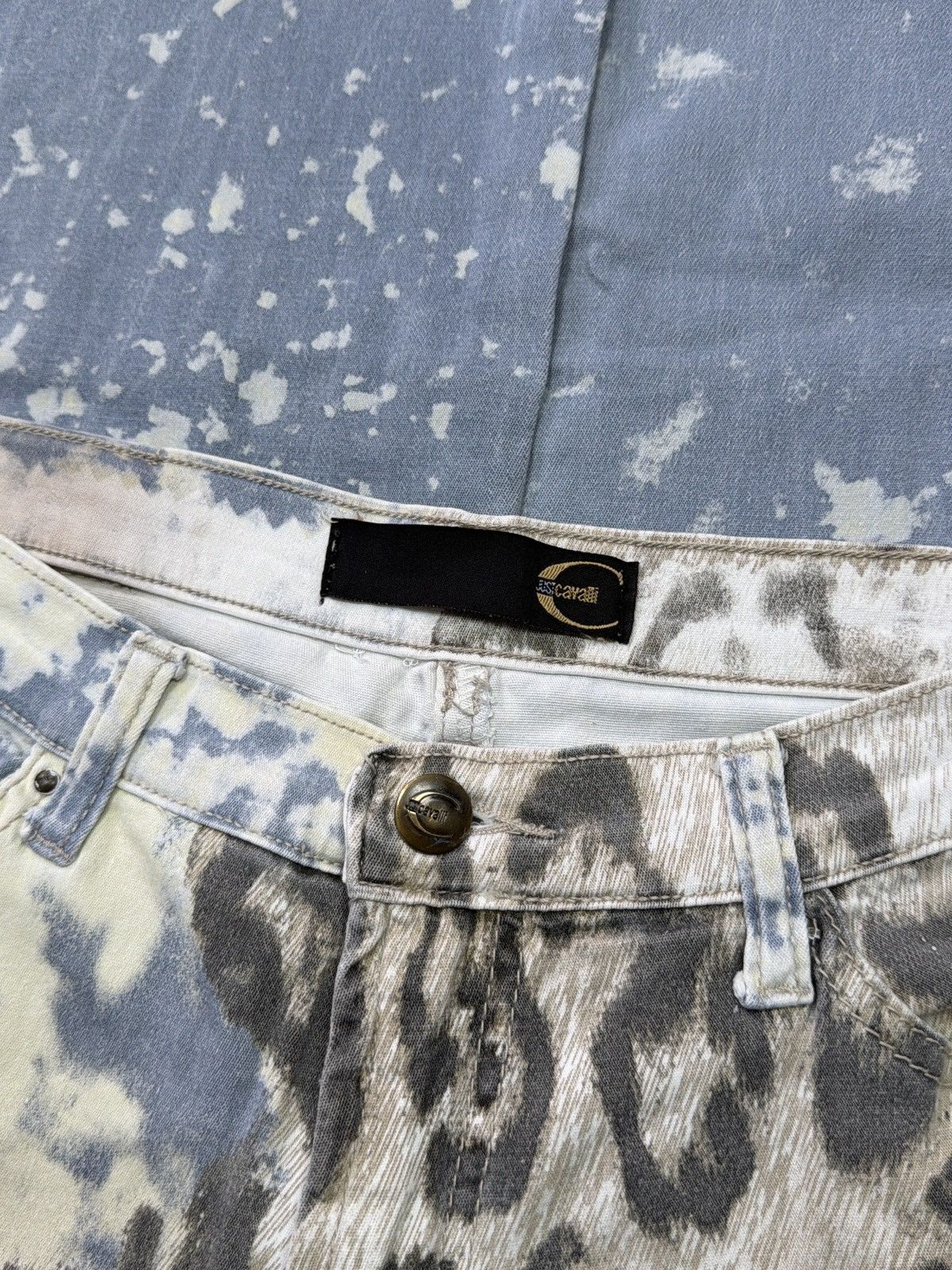 Roberto Cavalli Roberto Cavalli 2000’s Flared Leopard Explosion Denim Jeans Size 29" - 12 Thumbnail