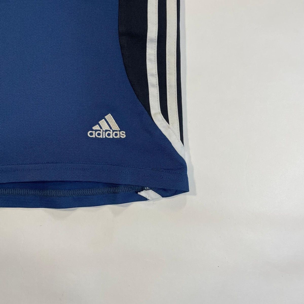 Adidas Adidas Newcastle United navy shorts sport vintage 90s y2k Size US 34 / EU 50 - 5 Thumbnail