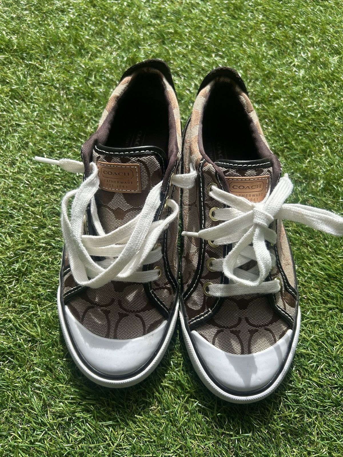 Coach Coach Barrett Signature Canvas Low Top Sneakers Size US 7 / IT 37 - 2 Thumbnail