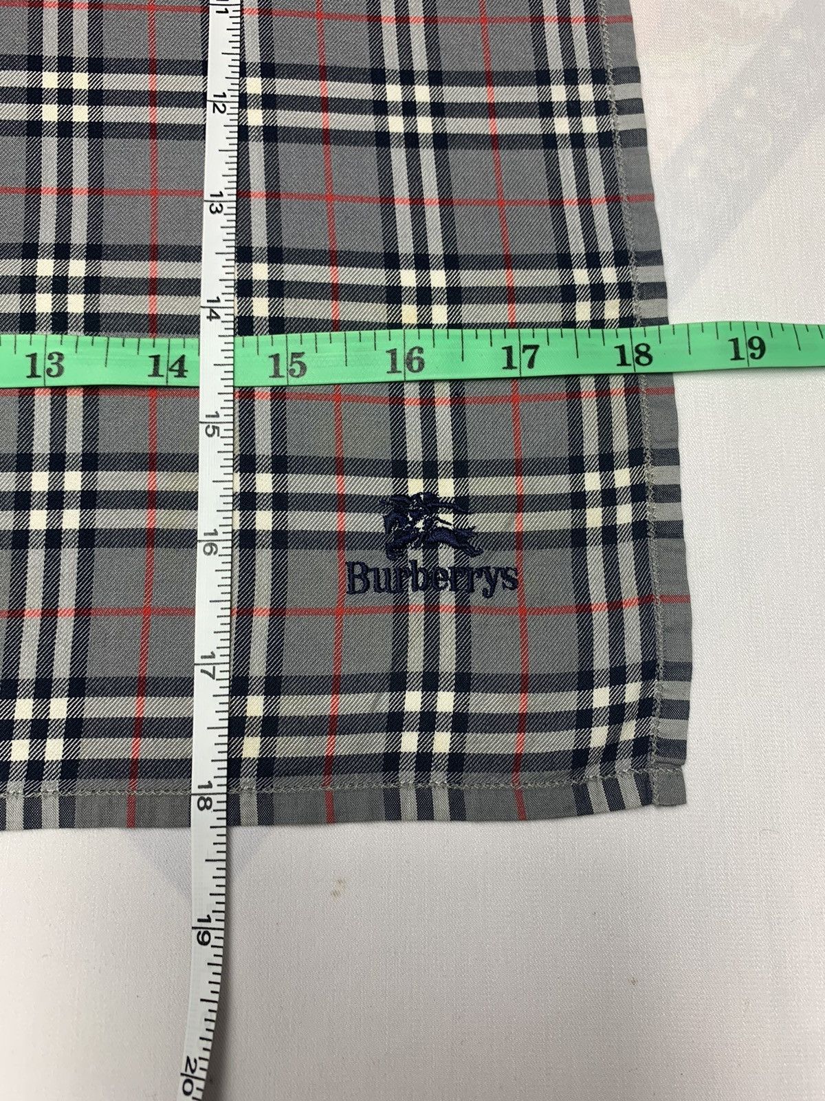 Burberry Burberry Handkerchief / Neckerchief / Bandana Size ONE SIZE - 5 Thumbnail