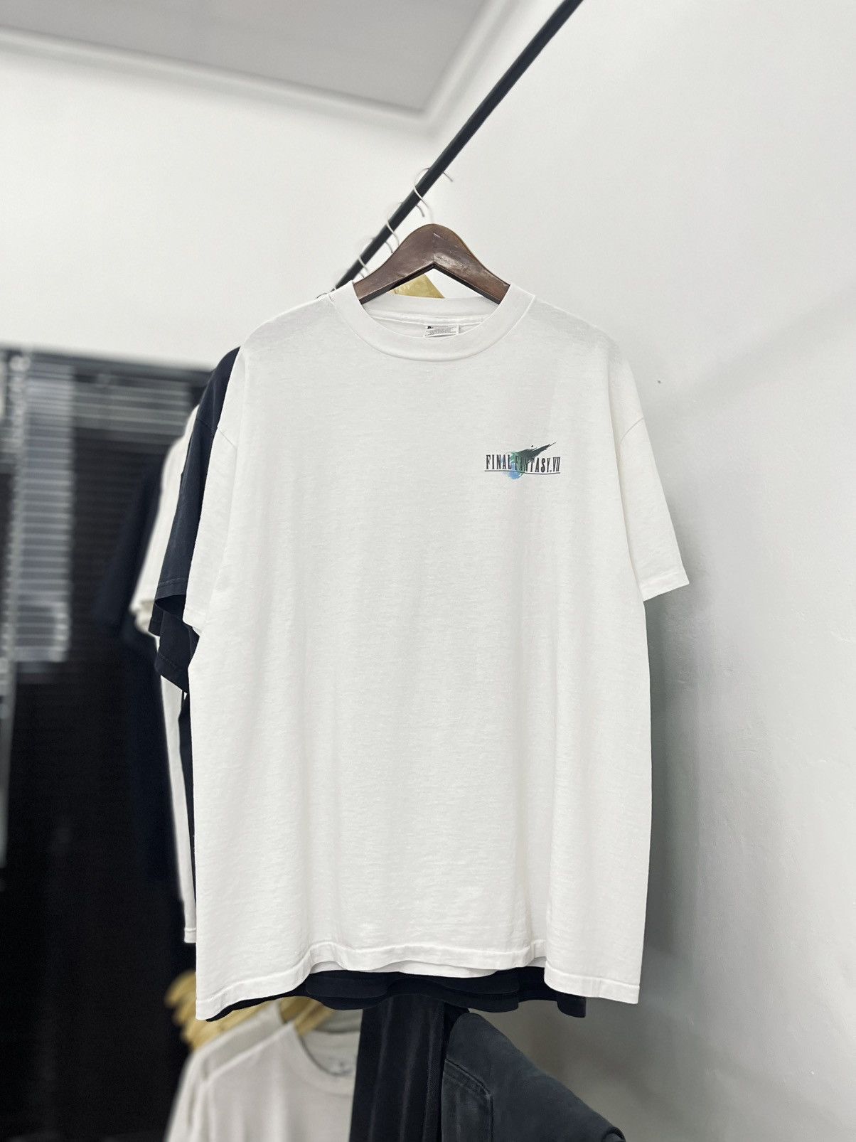 Vintage Vintage Final Fantasy VII Size US XL / EU 56 / 4 - 7 Thumbnail