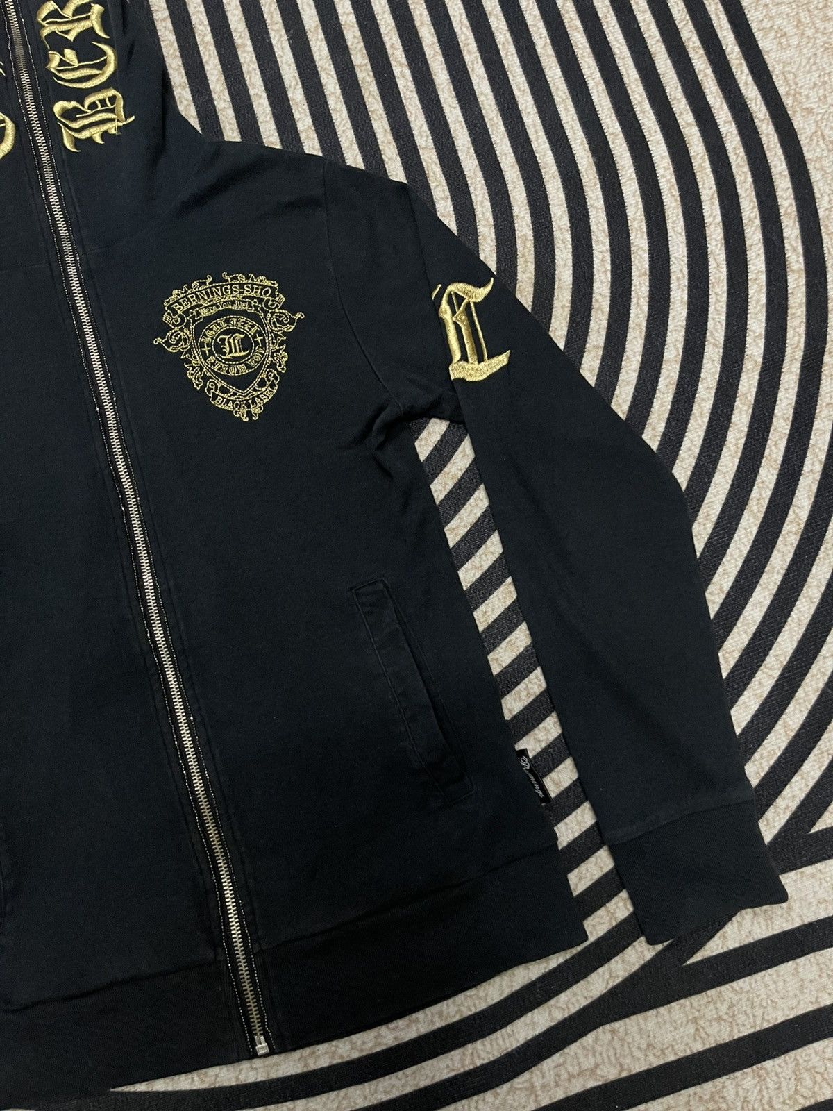If Six Was Nine 2000s IFSIXWASNINE STYLE BEANINGS SHOO GOLD PRINT HOODIE Size US XS / EU 42 / 0 - 4 Thumbnail