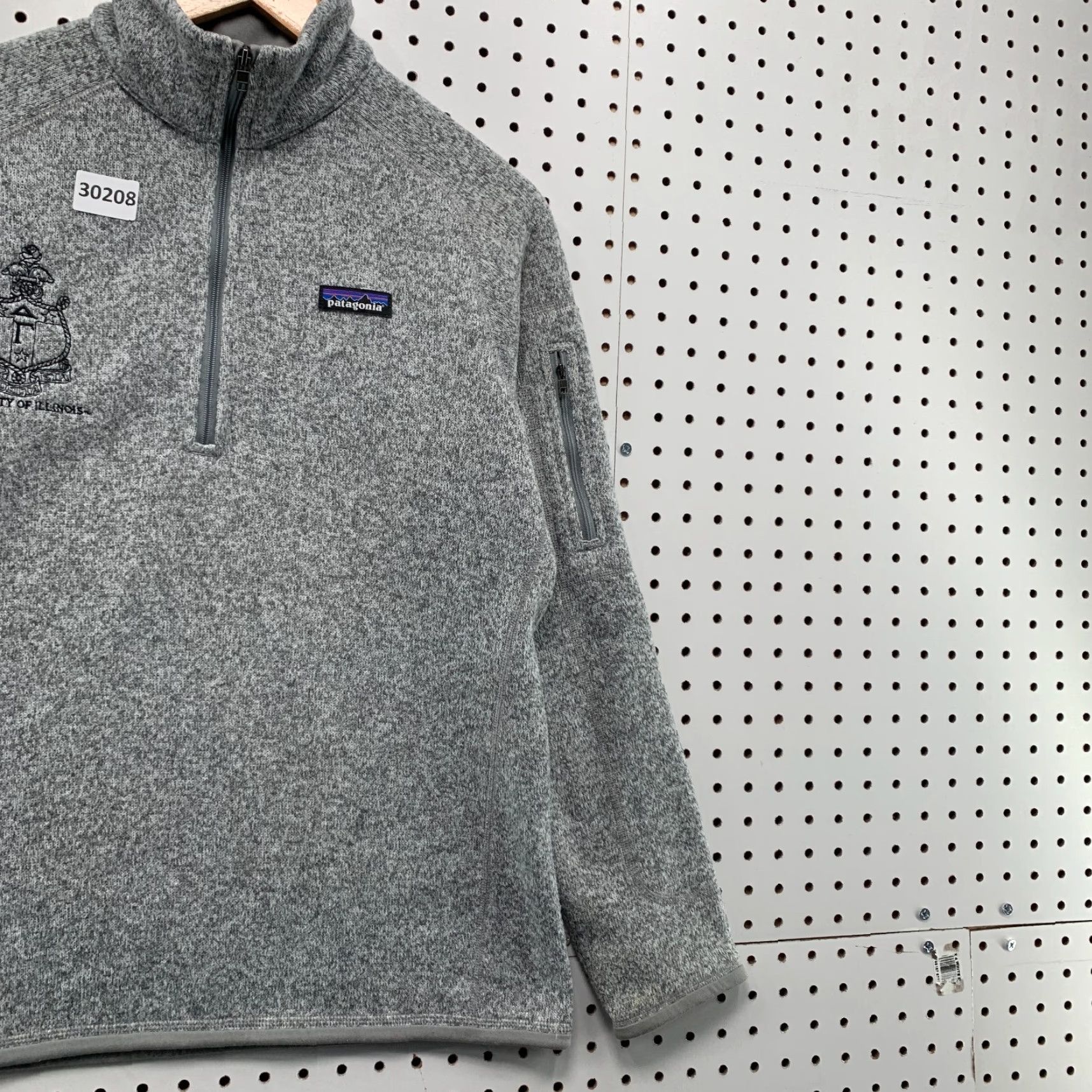 Patagonia Patagonia 1/4 Zip Better Sweater Gray Womens Large University Illinois 21x25 Jacket Womens L Gray University 21x25 Size L / US 10 / IT 46 - 4 Thumbnail