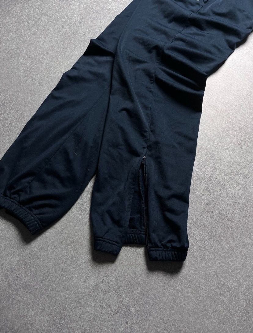 Nike × Vintage Vintage Nike Swoosh Baggy Trackpants Y2K Size US 34 / EU 50 - 5 Thumbnail