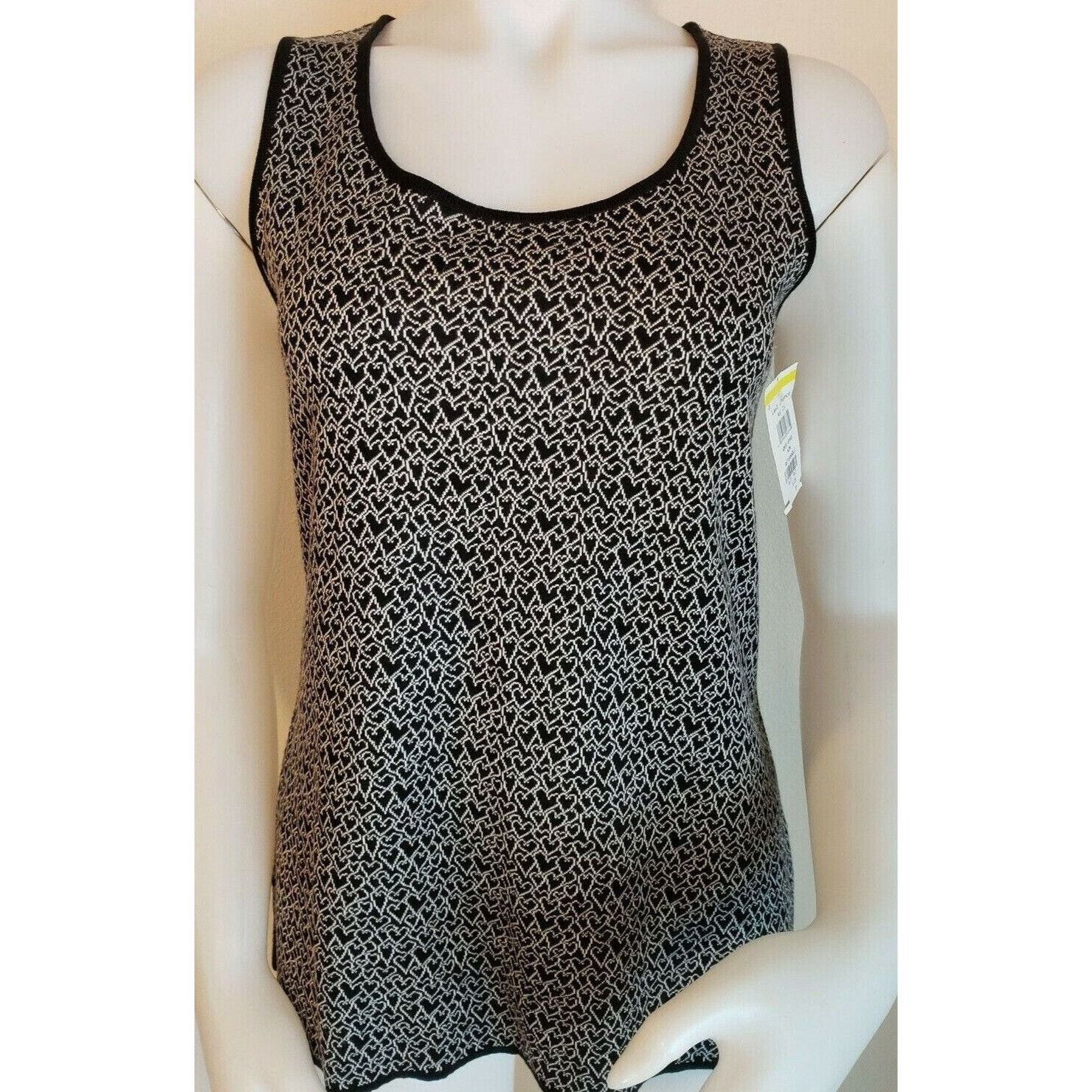 St. John St John Cashmere Blend Sweater Womens Sz Petite P Black Hear Size XS / US 0-2 / IT 36-38 - 1 Thumbnail
