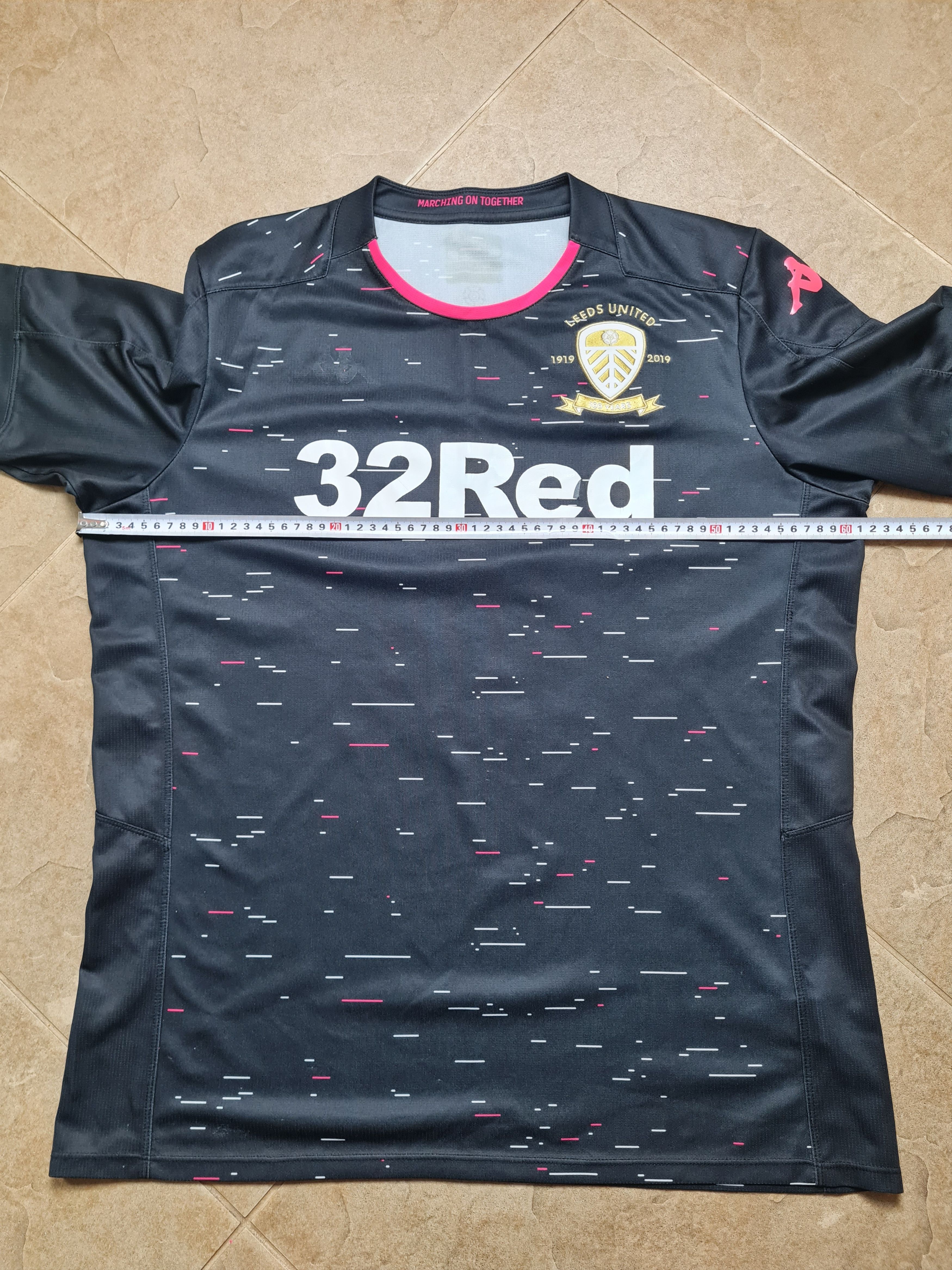 Kappa LEEDS UNITED 2019 2020 AWAY FOOTBALL SHIRT SOCCER KAPPA Size US XL / EU 56 / 4 - 5 Thumbnail