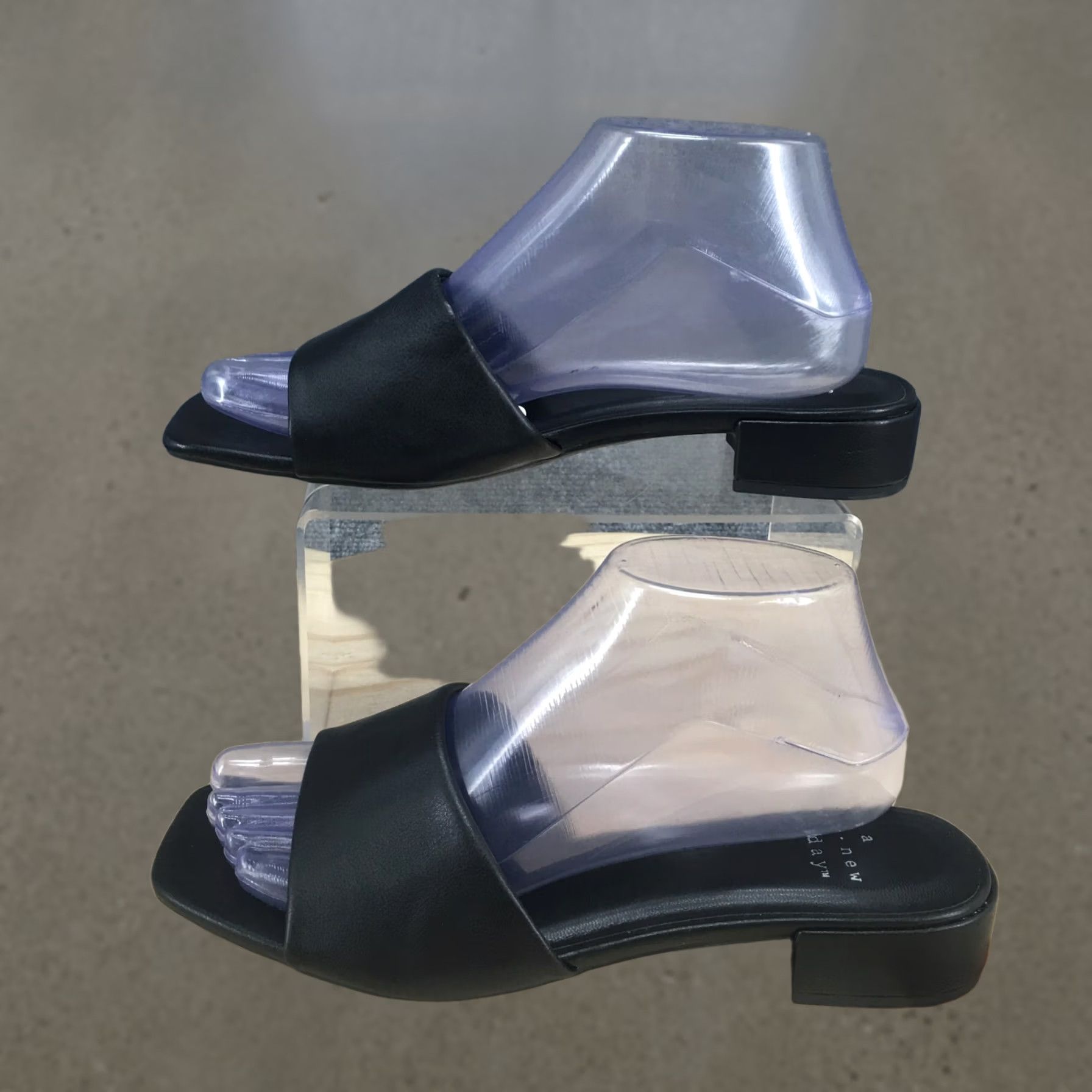 Vintage A New Day Sandals Womens 7.5 W Slides Black Faux Leather Open Toe Low Heels Size US 8 / IT 38 - 1 Thumbnail
