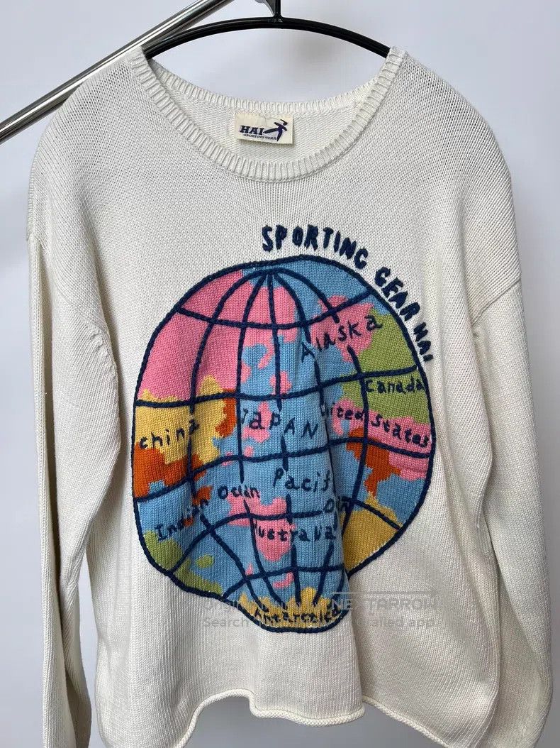 Issey Miyake Issey Miyake Color-blocked earth embroidery sweater Size US M / EU 48-50 / 2 - 4 Thumbnail