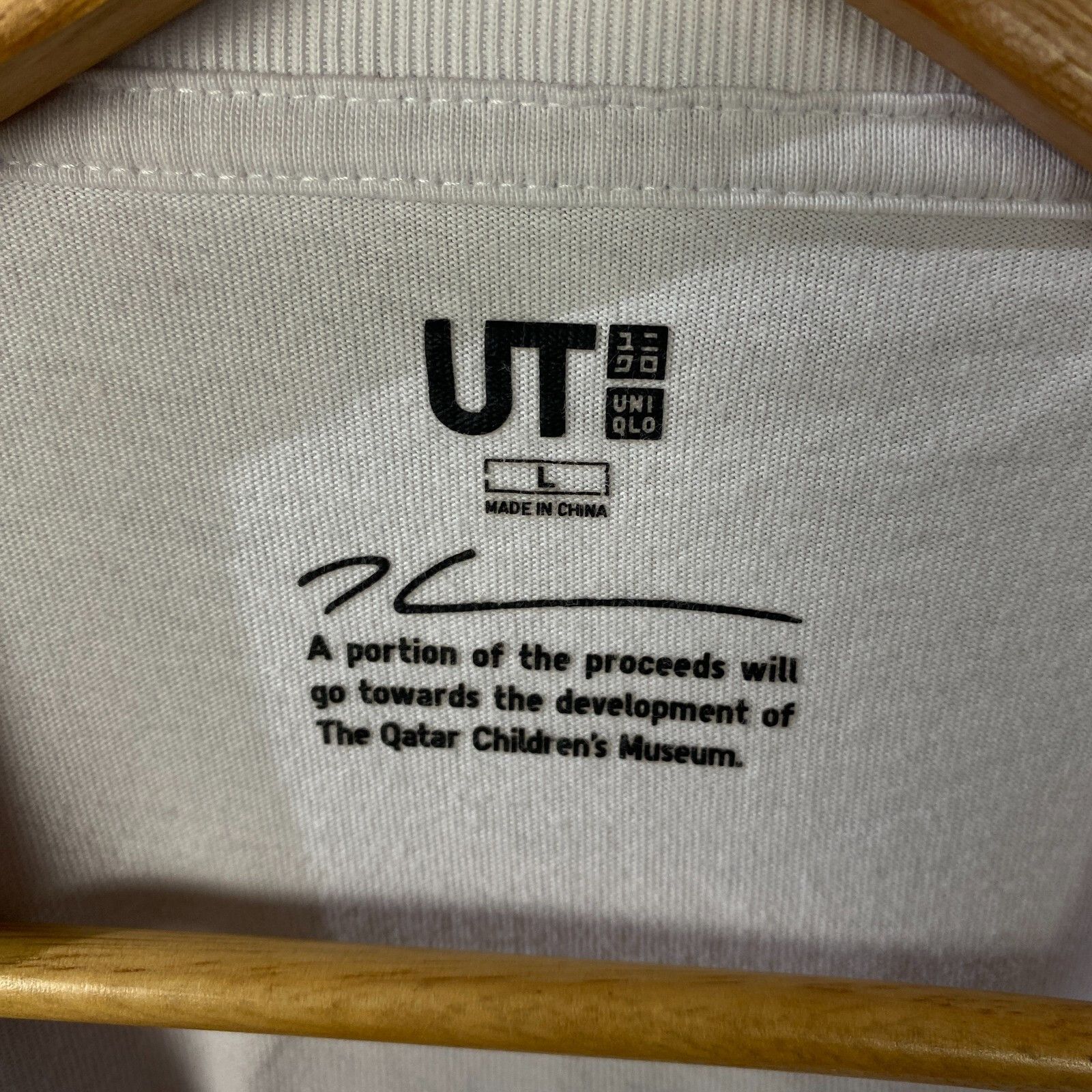Uniqlo Uniqlo Jeff Koons Tee Men's Size L White Short Sleeve ` Size US L / EU 52-54 / 3 - 6 Thumbnail