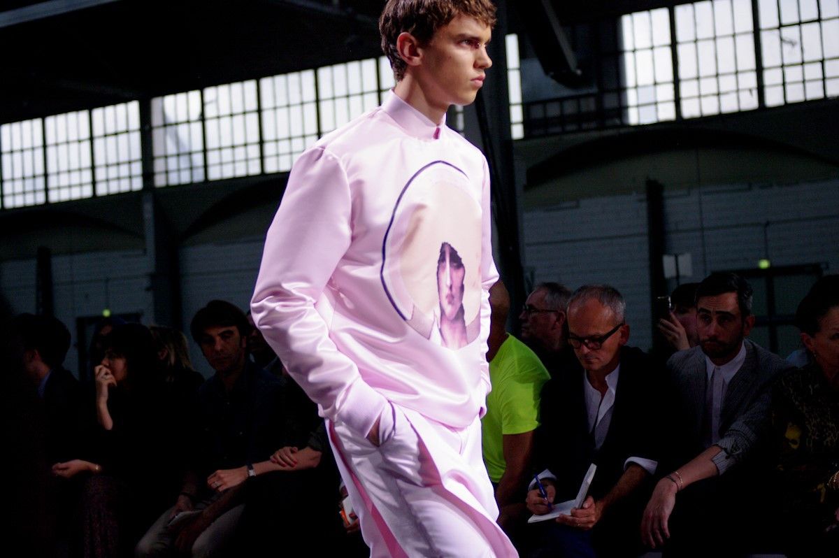 Givenchy Pink Halo Madonna T-Shirt Size US S / EU 44-46 / 1 - 4 Thumbnail
