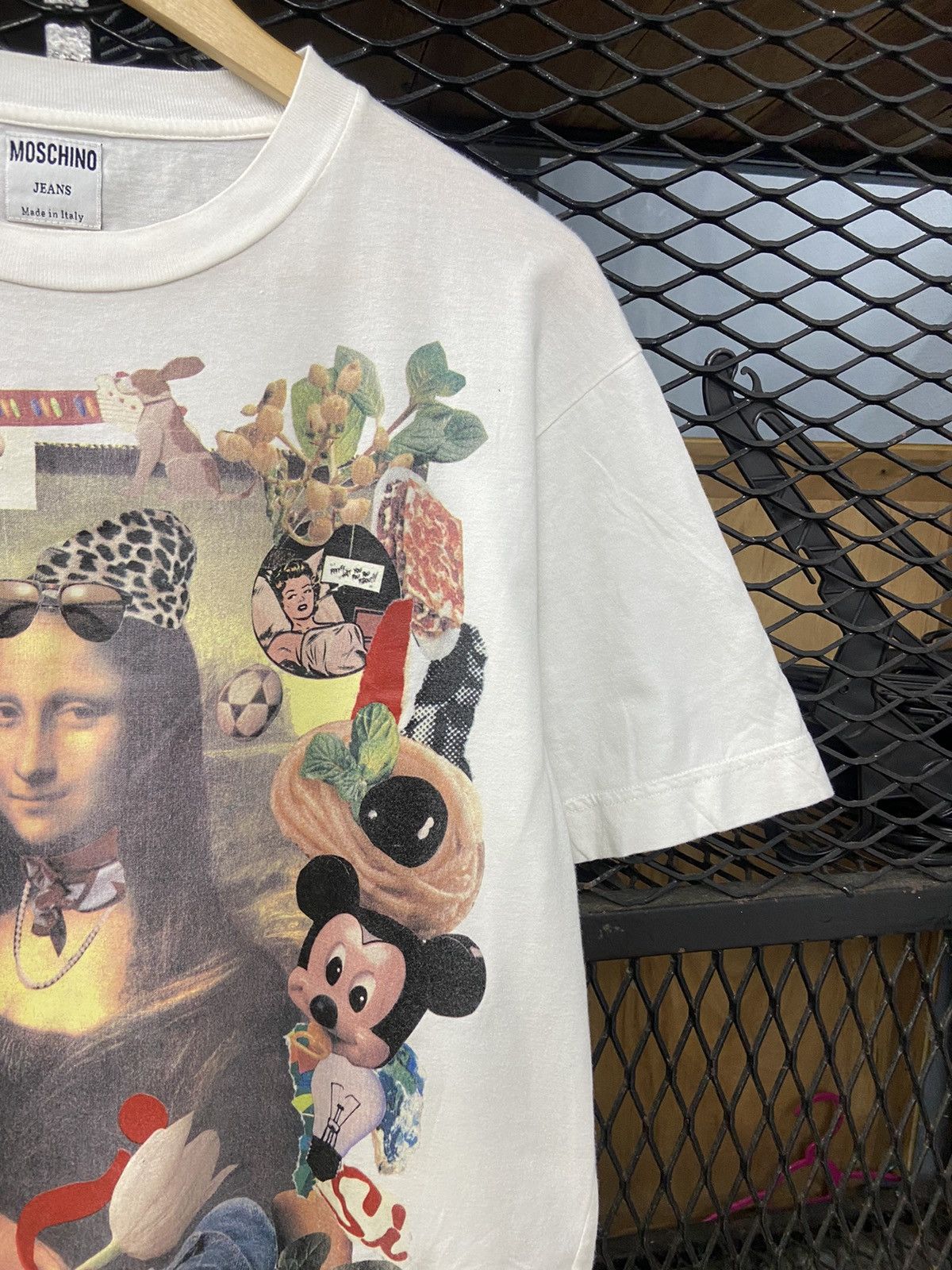 Moschino × Other MOSCHINO PHOTOPRINT HIPPIE GRAPHIC RARE TEE Size US M / EU 48-50 / 2 - 3 Thumbnail