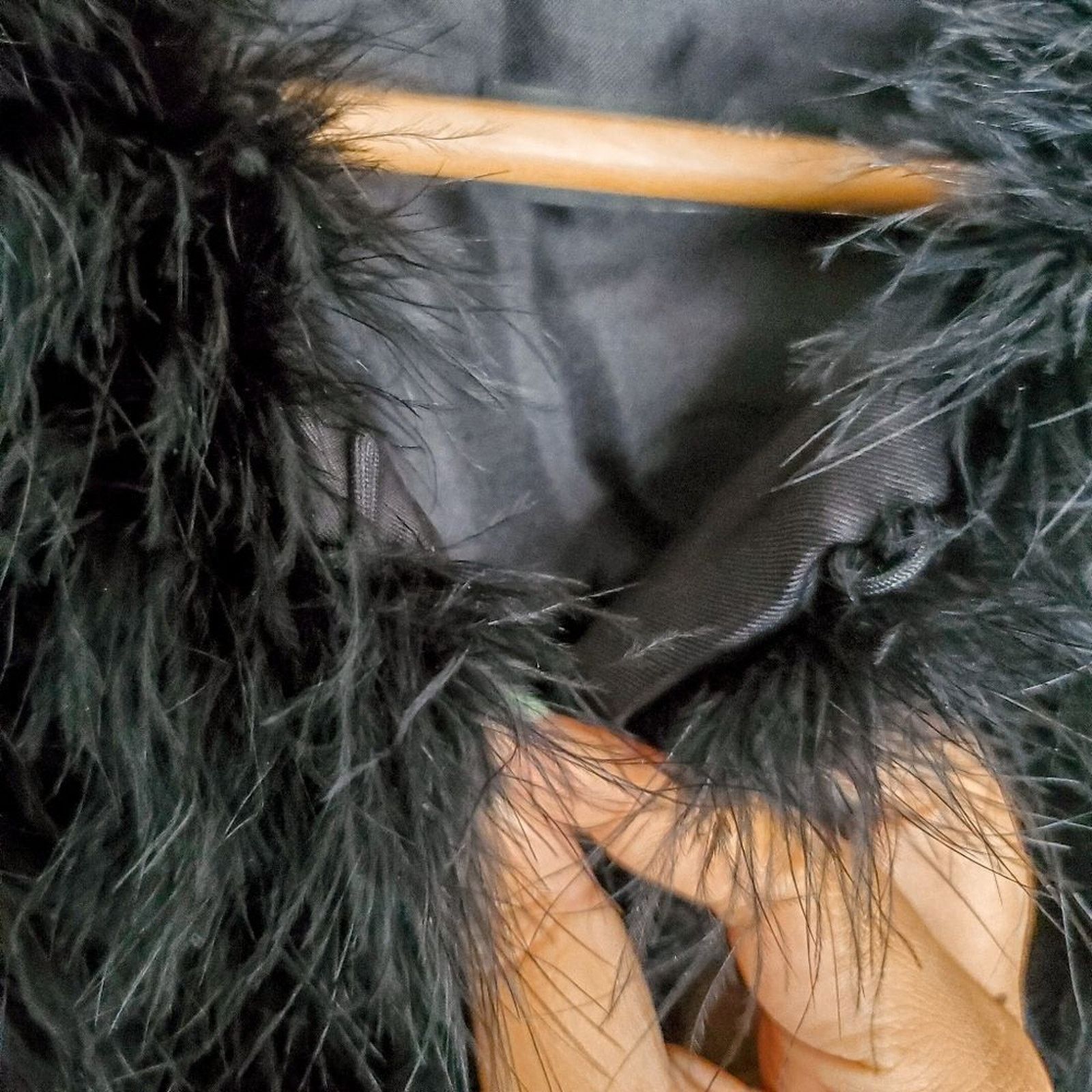 Yves Salomon Yves Salomon Black Feathers & Silk Sleeveless Vest Size 42 Size M / US 6-8 / IT 42-44 - 4 Thumbnail