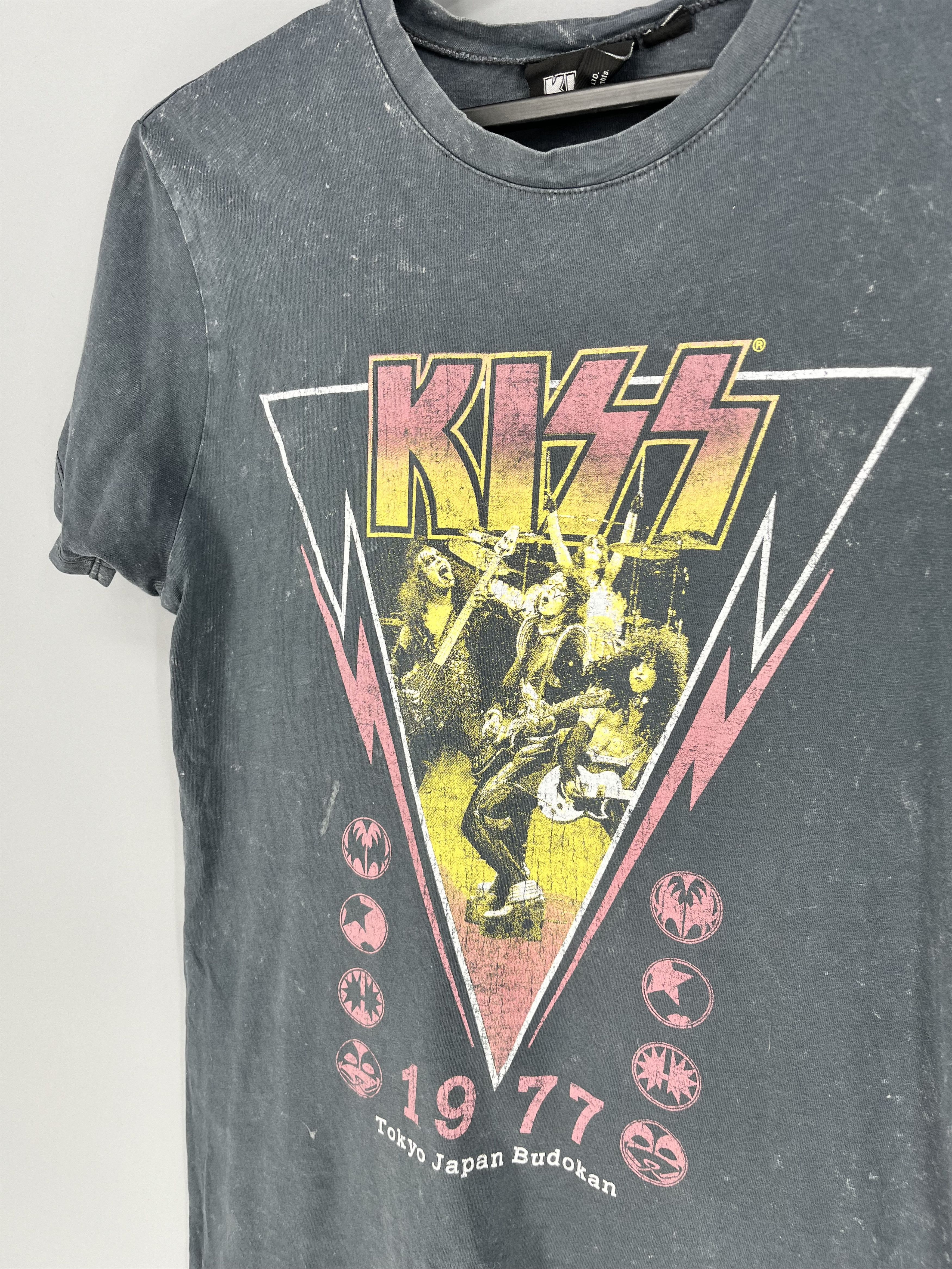 Band Tees Vintage Kiss Tokyo Jspan Tour T-Shirt Dead Face Band Rock Size US S / EU 44-46 / 1 - 7 Thumbnail