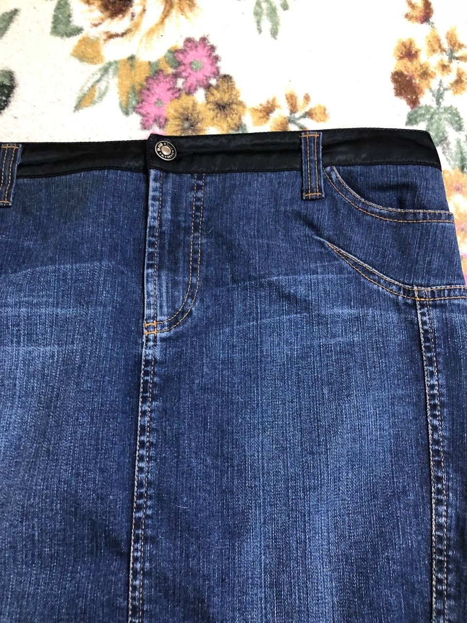 Dolce & Gabbana Dolce Gabbana High Waist Stretch Casual Midi Denim skirt Size 32" / US 10 / IT 46 - 11 Thumbnail