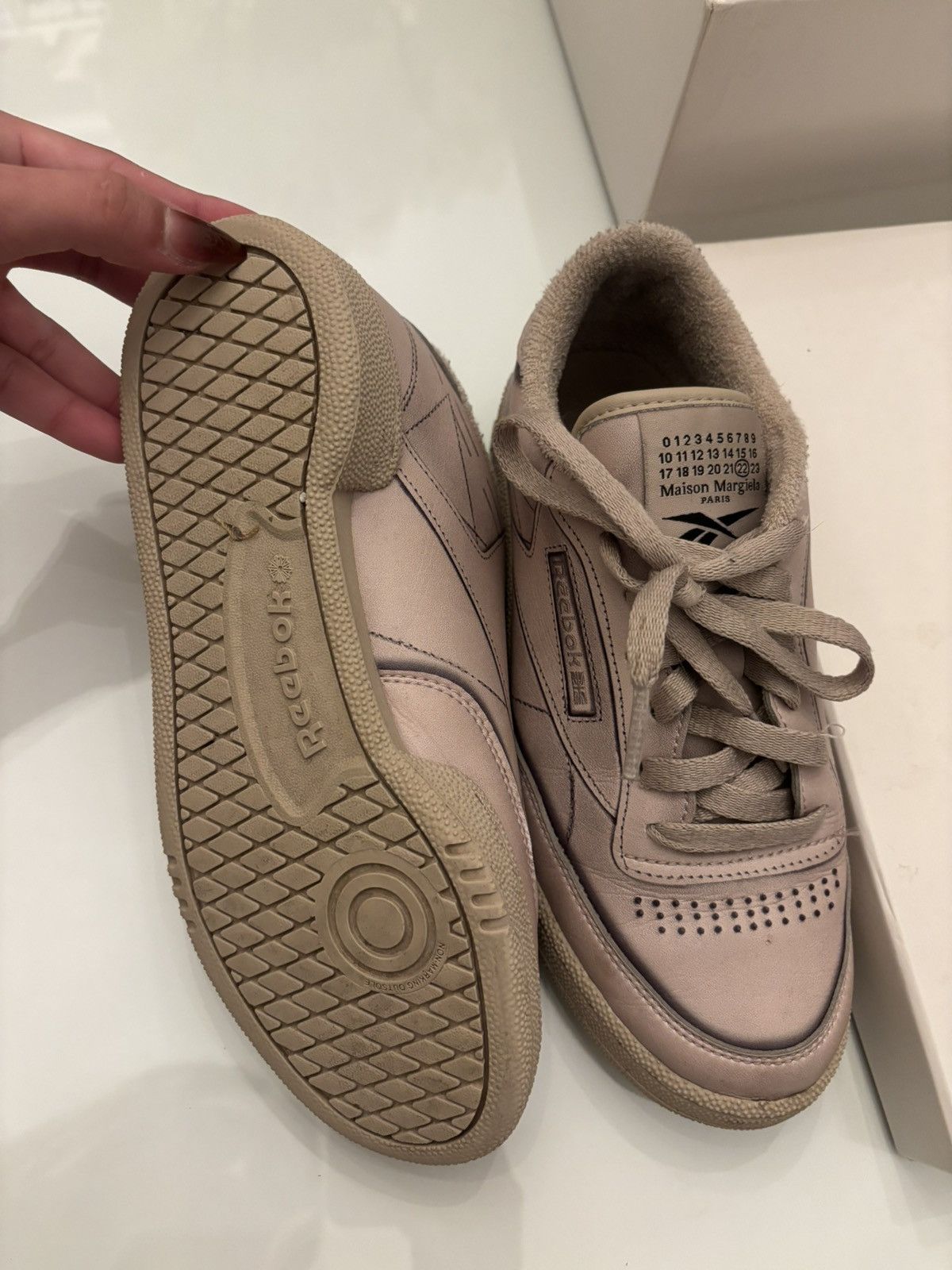 Maison Margiela × Reebok Maison Margiela x Reebok Size US 5 / EU 37 - 4 Thumbnail