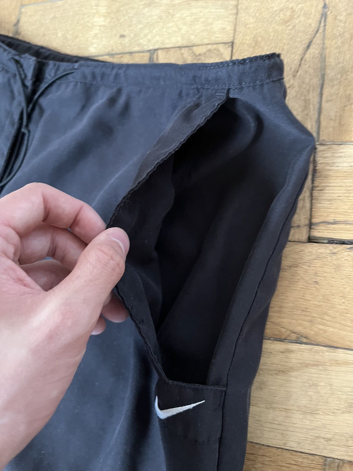 Nike Vintage Nike Japanese Fit Baggy Track Pants Nylon Drill Size US 34 / EU 50 - 3 Thumbnail