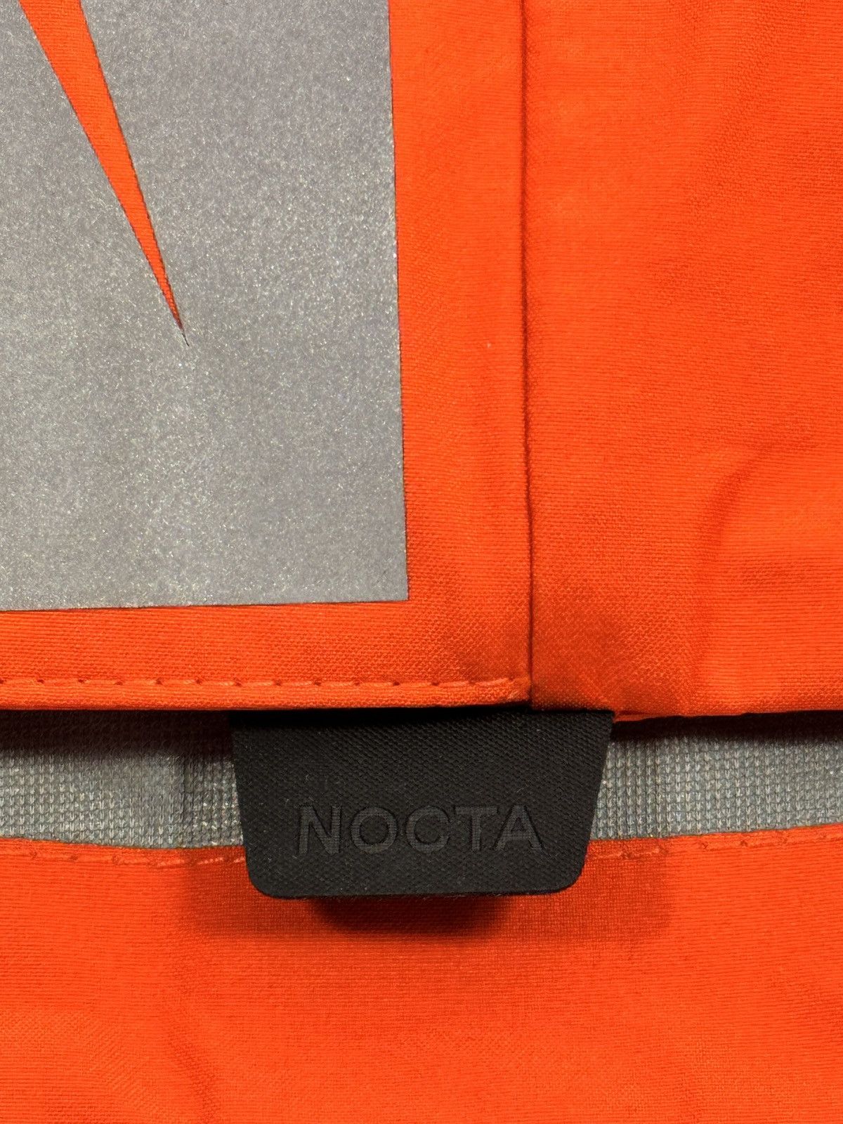 NOCTA × Nike TUNGATEN ALIEN GORE TEX OVERSIZED JACKET Size US S / EU 44-46 / 1 - 14 Thumbnail