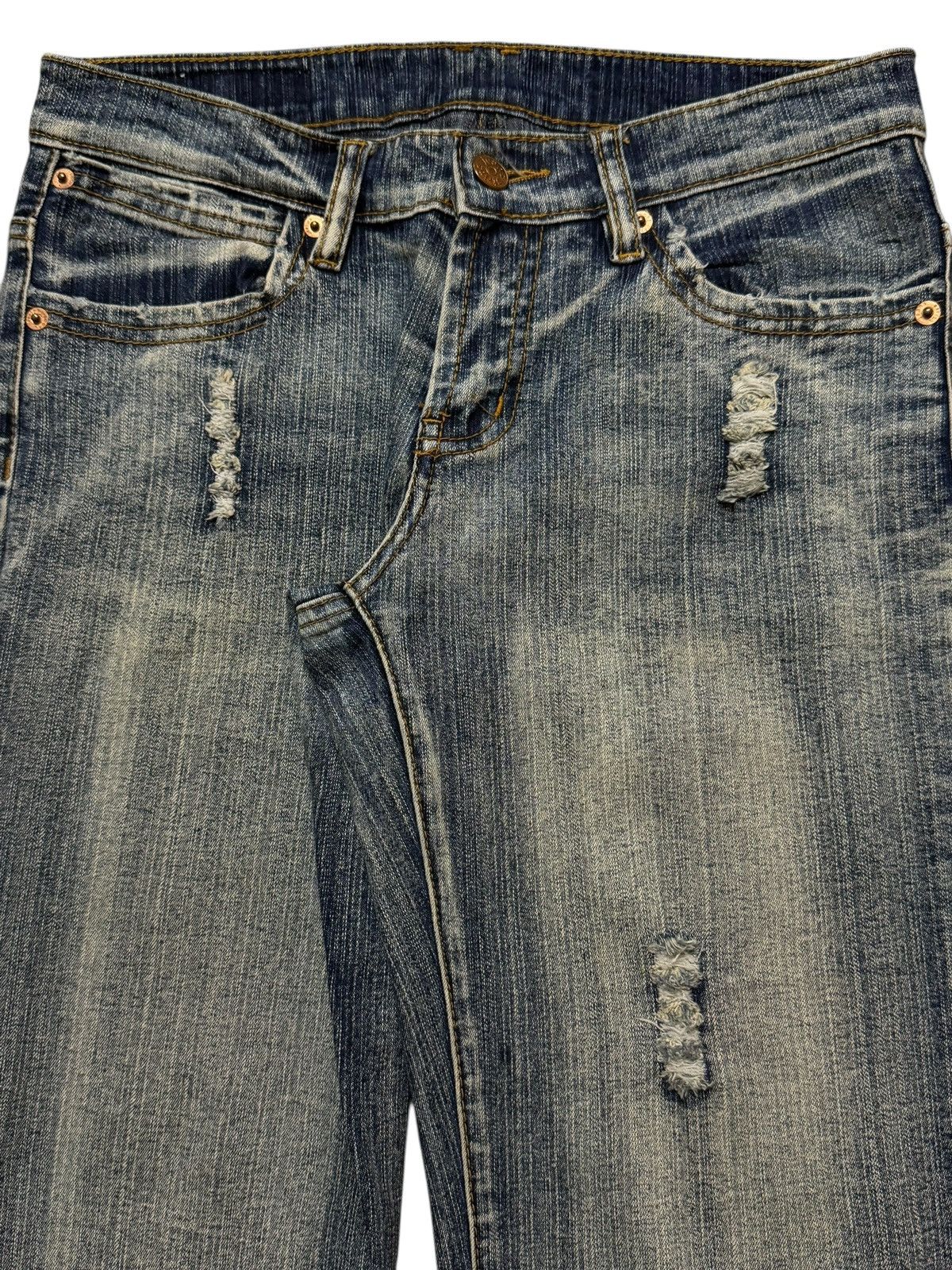 True Religion Vintage Y2K Japanese Brand Faded Wash Ripped Wide Leg Flare Size 28" / US 6 / IT 42 - 3 Thumbnail