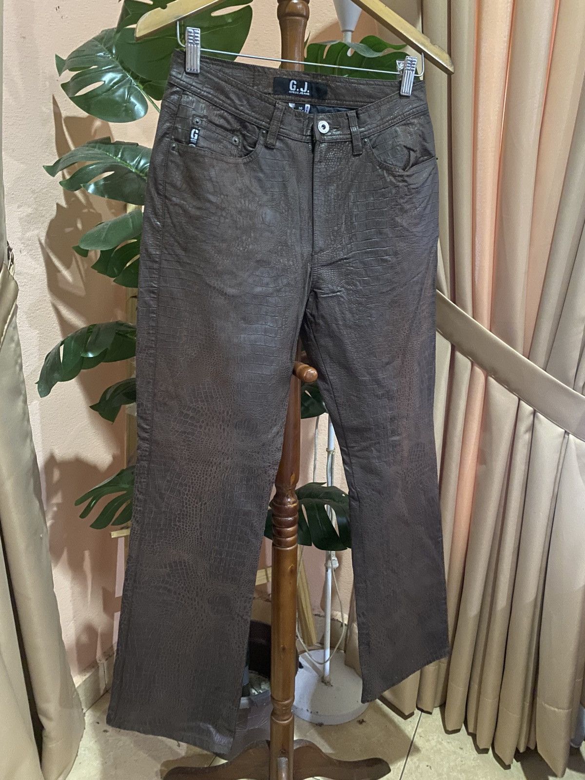Guess Vintage Guess Jeans G.J. Croc Embossed Brown Pants Size 28" / US 6 / IT 42 - 3 Thumbnail
