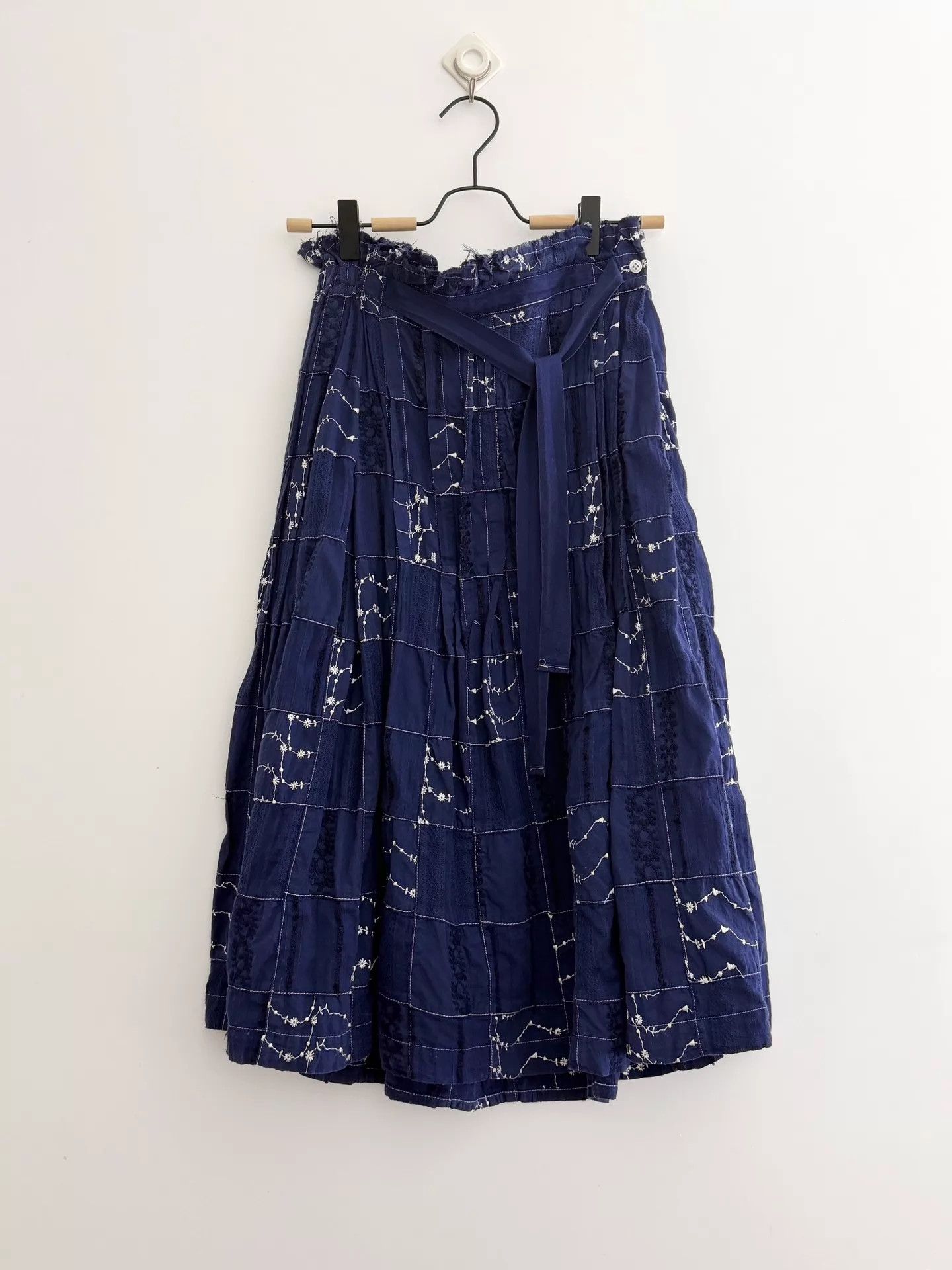 Comme des Garcons CDG Blue Dyed Embroidered Patchwork Skirt S Size 26" / US 2 / IT 38 - 1 Thumbnail