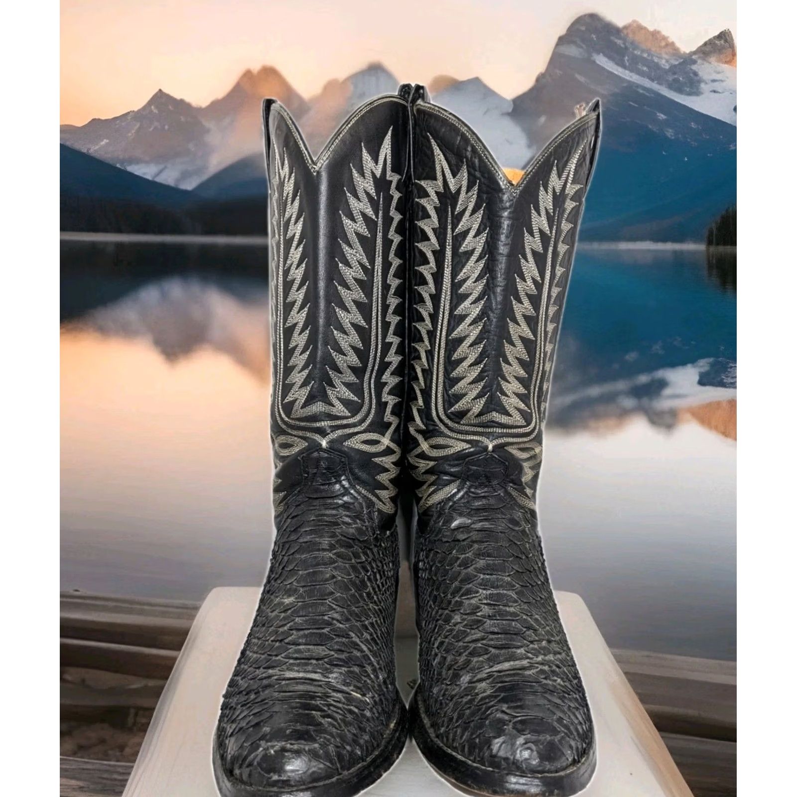 Vintage Cowtown Back Cut Python Skin Country Western Boots Mens 7.5 EE Wide Size US 8 / EU 41 - 4 Thumbnail