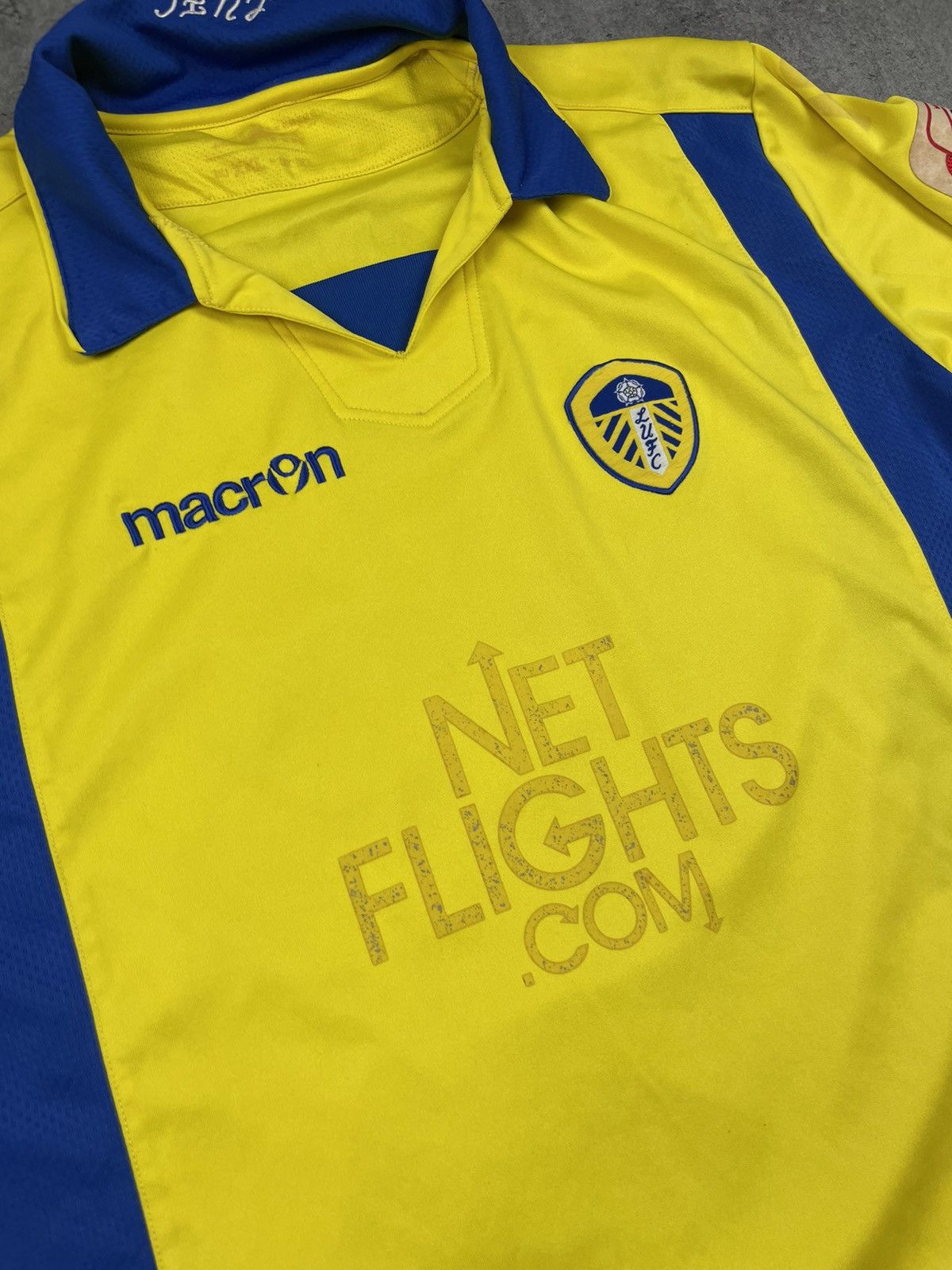 Macron × Vintage Macron Leeds 17 Michalik vintage 2009 jersey football og Size US XL / EU 56 / 4 - 4 Thumbnail