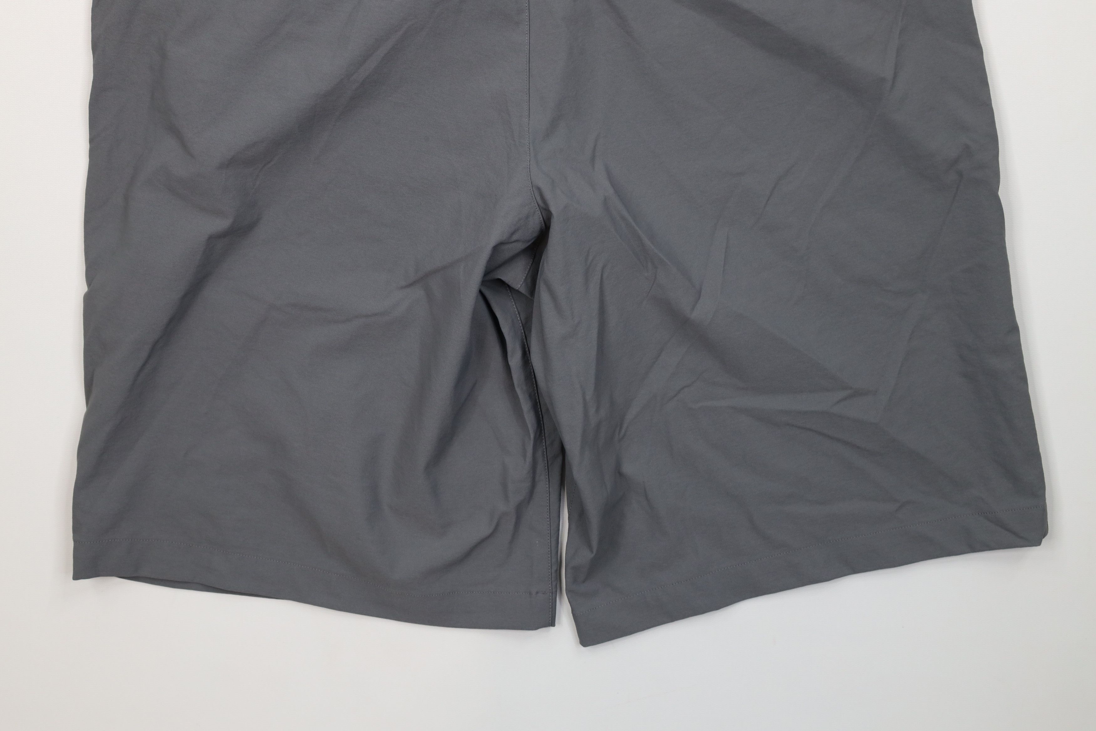 Under Armour Under Armour HeatGear Golfing Golf Chino Shorts Gray Tech Size US 34 / EU 50 - 10 Thumbnail