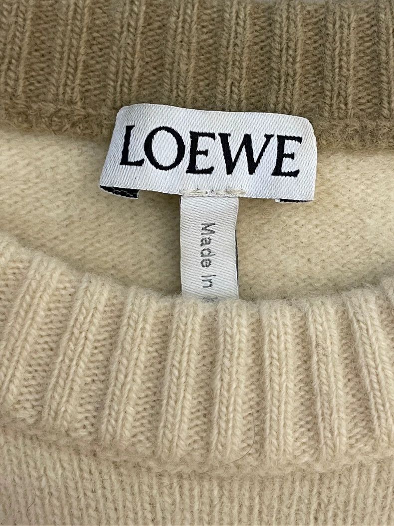 Loewe loewe Beige embroidered small logo round-neck wool sweater Size US S / EU 44-46 / 1 - 6 Thumbnail