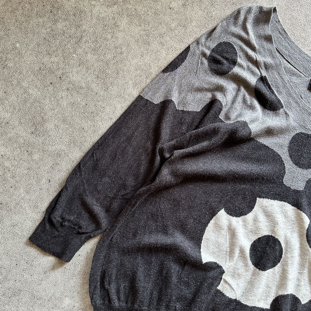 Issey Miyake × Japanese Brand × mercibeaucoup 90s Iconic Mercibeaucoup Jevous Enprie Issey Miyake Knitwear Size US L / EU 52-54 / 3 - 4 Thumbnail