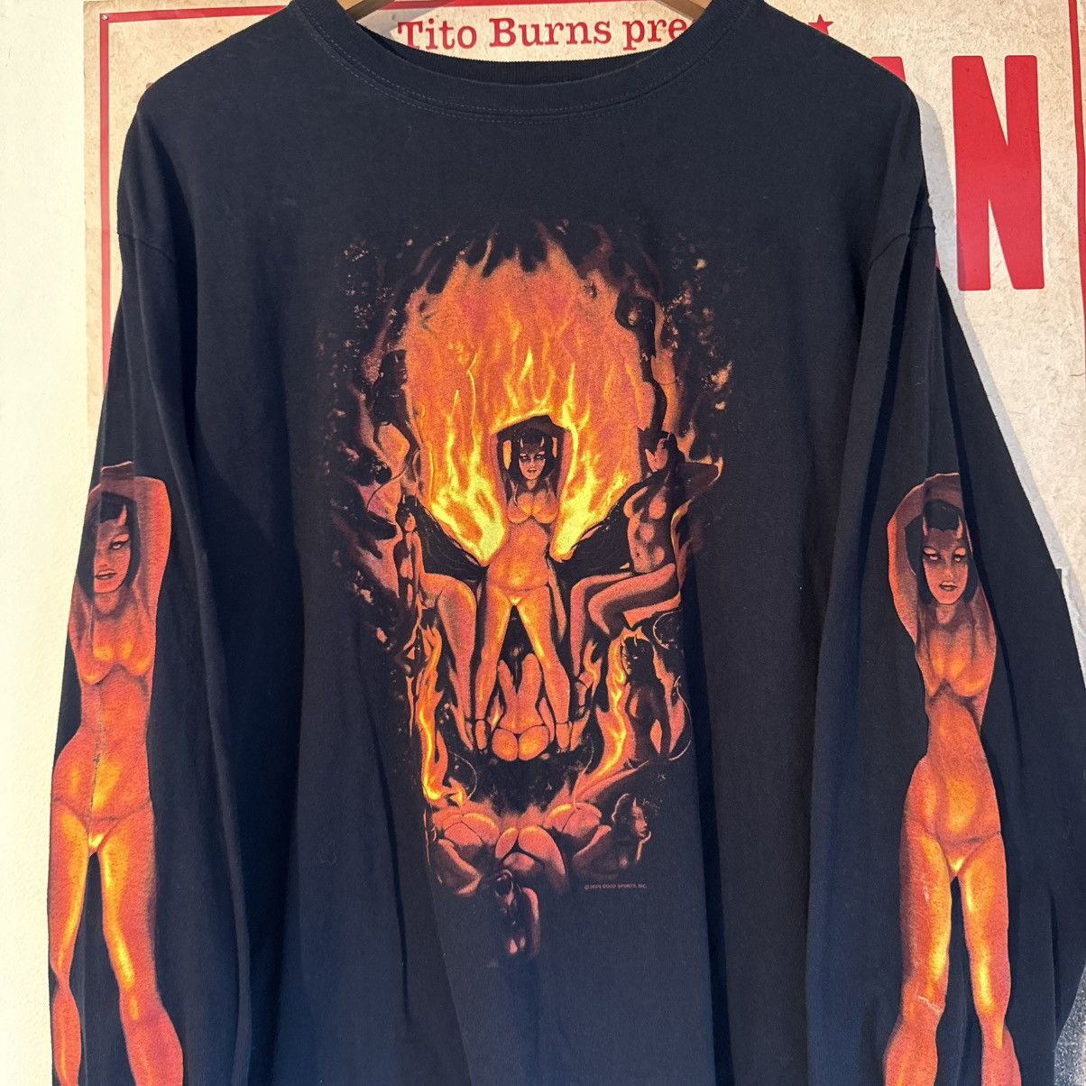 Harley Davidson Hot leathers Flame Girl Graphic Long Sleeve Goth Sex Tee Size US L / EU 52-54 / 3 - 2 Thumbnail