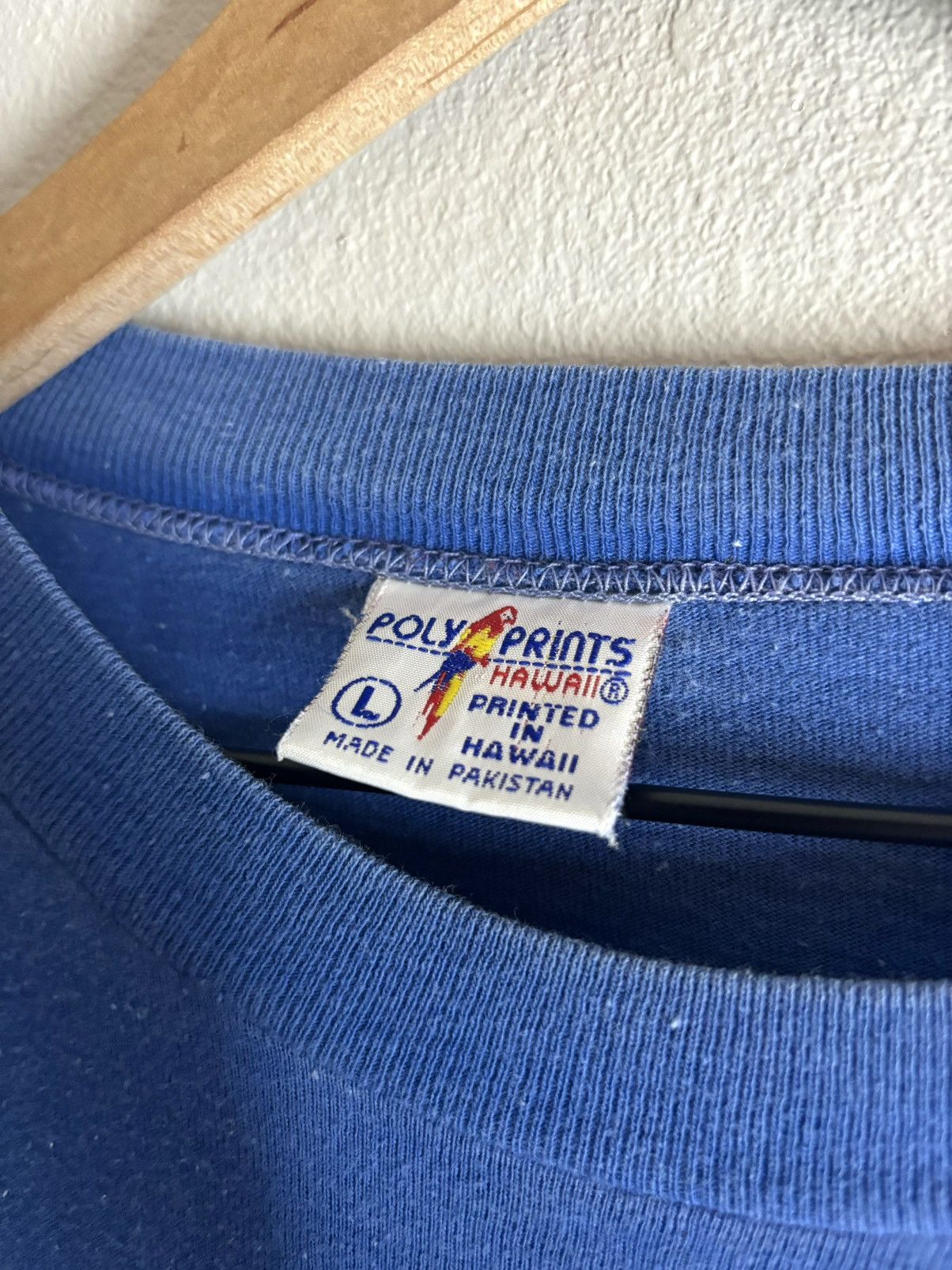 Vintage 1987 Sun-faded Poly Prints Hawaii Tee Size US L / EU 52-54 / 3 - 5 Thumbnail
