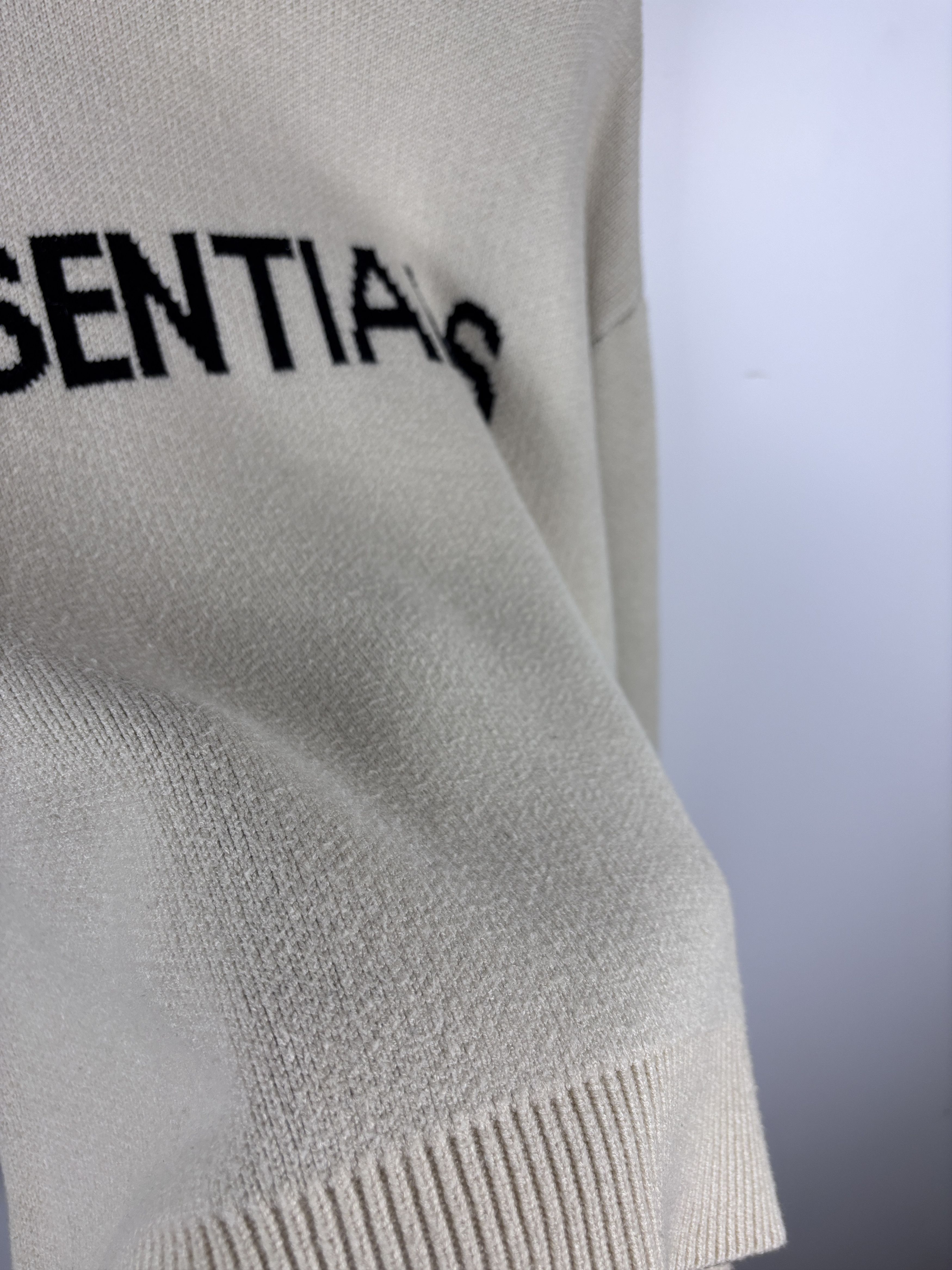 Essentials Essentials Fear Of God Knit Sweater Pullover Beige Size M Size US M / EU 48-50 / 2 - 8 Thumbnail
