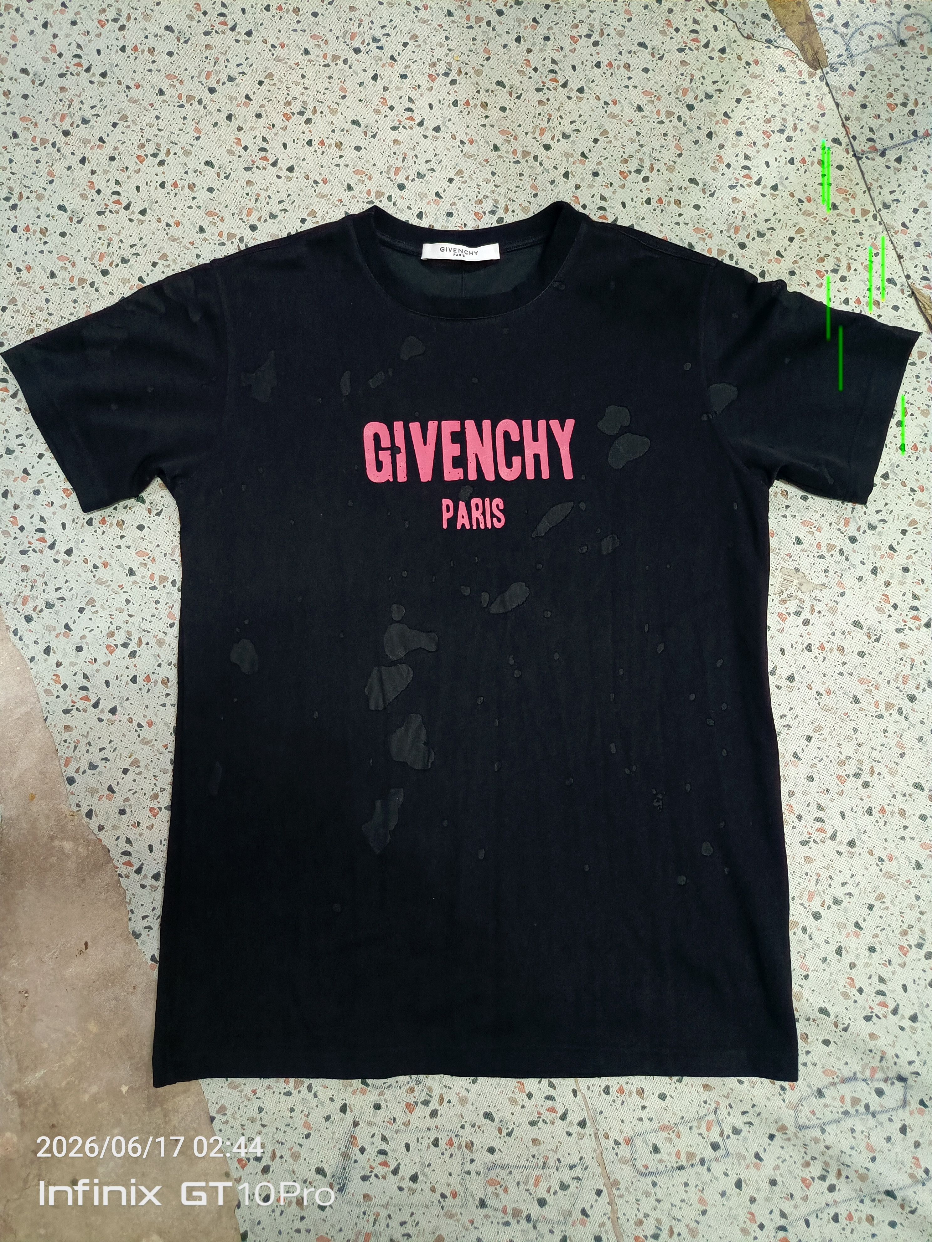 Givenchy Givenchy Black Pink Logo Distressed Tshirts Size US XXS / EU 40 - 1 Thumbnail