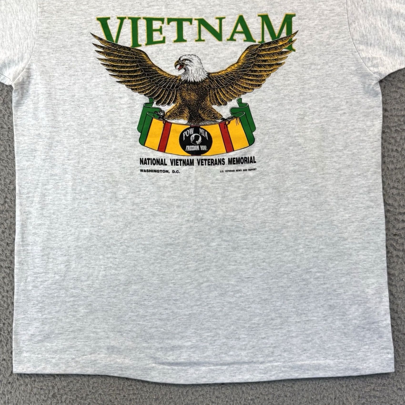 Vintage VINTAGE Vietnam Veterans Memorial Shirt Mens XL Gray Short Sleeve 90s Military Shirt Mens XL Gray 90s Shirt Size US XL / EU 56 / 4 - 2 Thumbnail