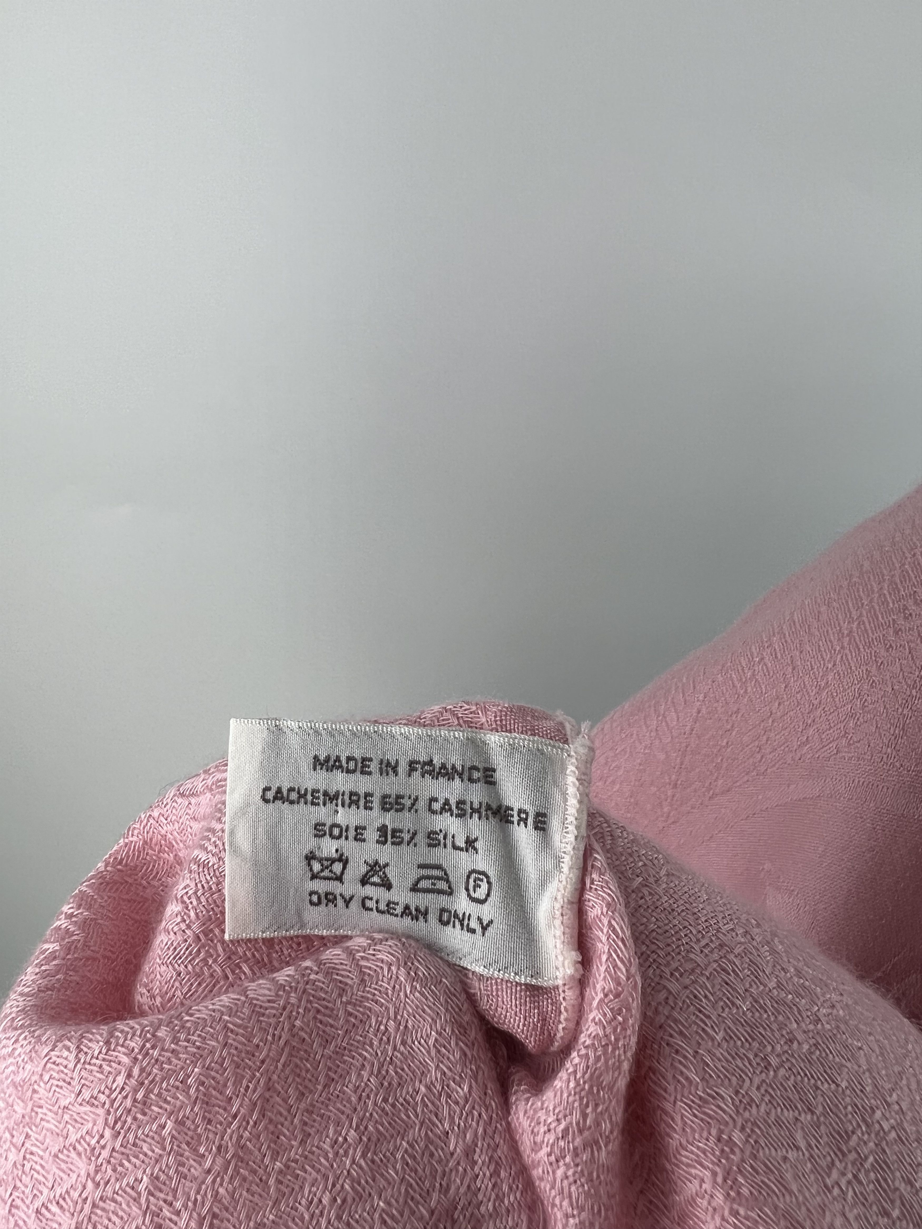 Hermes Hermes Women's Pink Cashmere Silk Scarf Size ONE SIZE - 4 Thumbnail