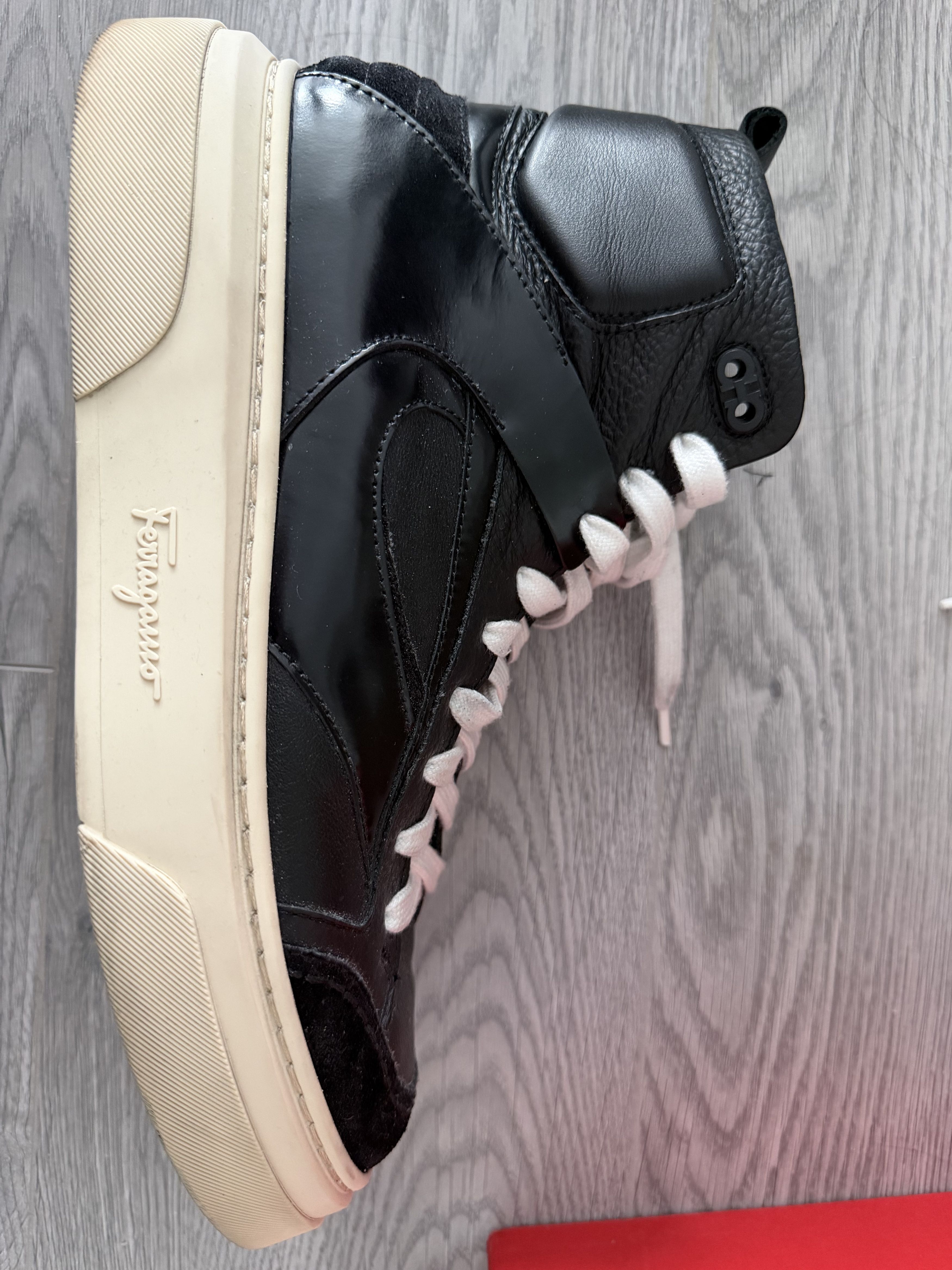 Salvatore Ferragamo Ferragamo Cassio Leather High-Top Sneakers Size US 8.5 / EU 41-42 - 2 Thumbnail