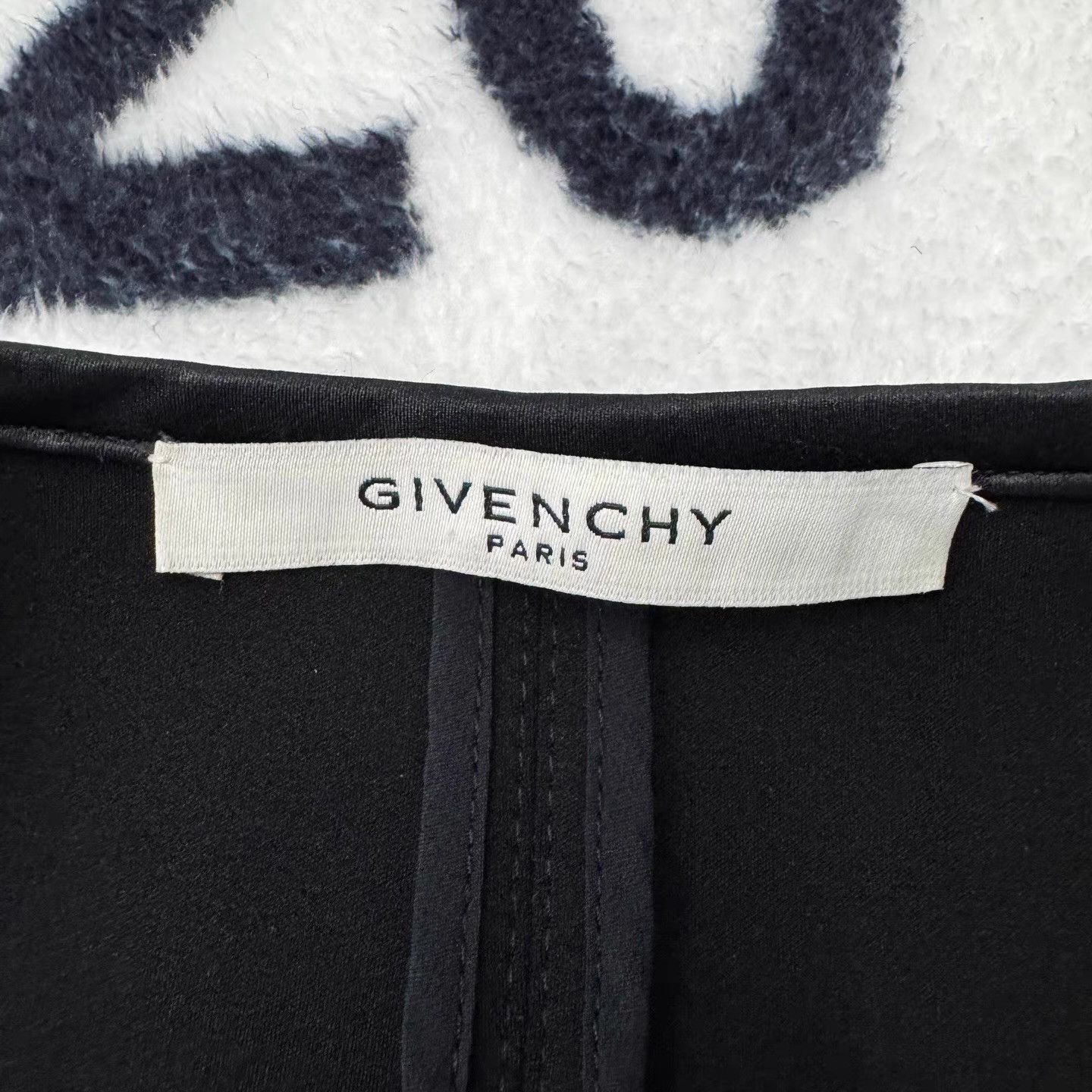 Givenchy GIVENCHY Black Women's Coat Q10 Size M / US 6-8 / IT 42-44 - 4 Thumbnail