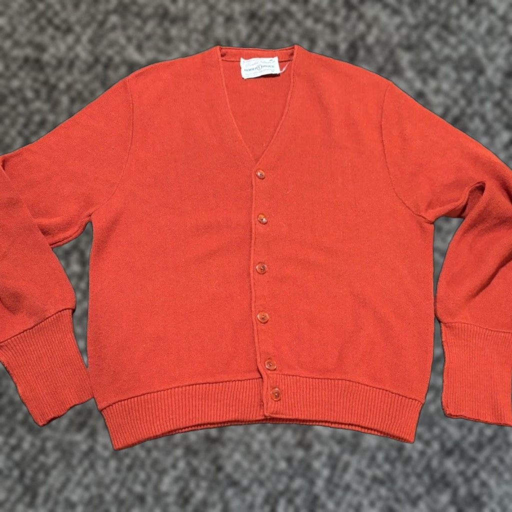 VINTAGE Arnold Palmer Men's Cardigan Sweater M Burnt Red Acrylic