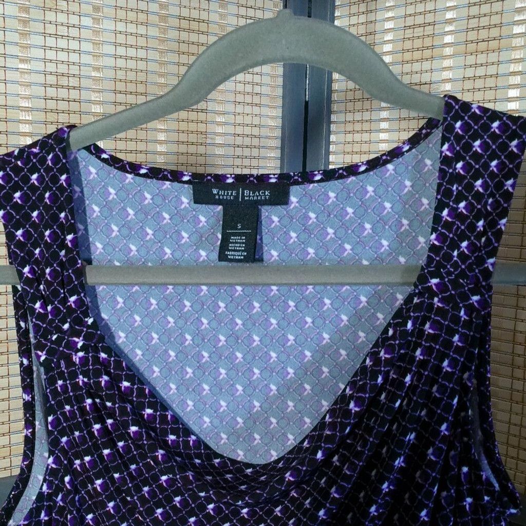 White House Black Market WHBM Black Sleeveless Blouse w/ Fuschia & White Geo Print Size S / US 4 / IT 40 - 5 Thumbnail