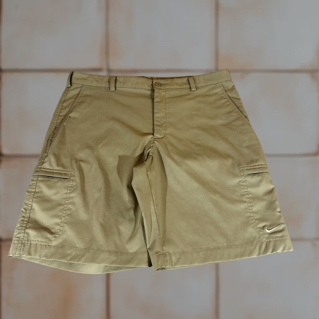 Nike Nike Shorts Mens 36 Dri-Fit Golf Cargo Khaki Performance Lightweight Stretch Size US 36 / EU 52 - 1 Thumbnail