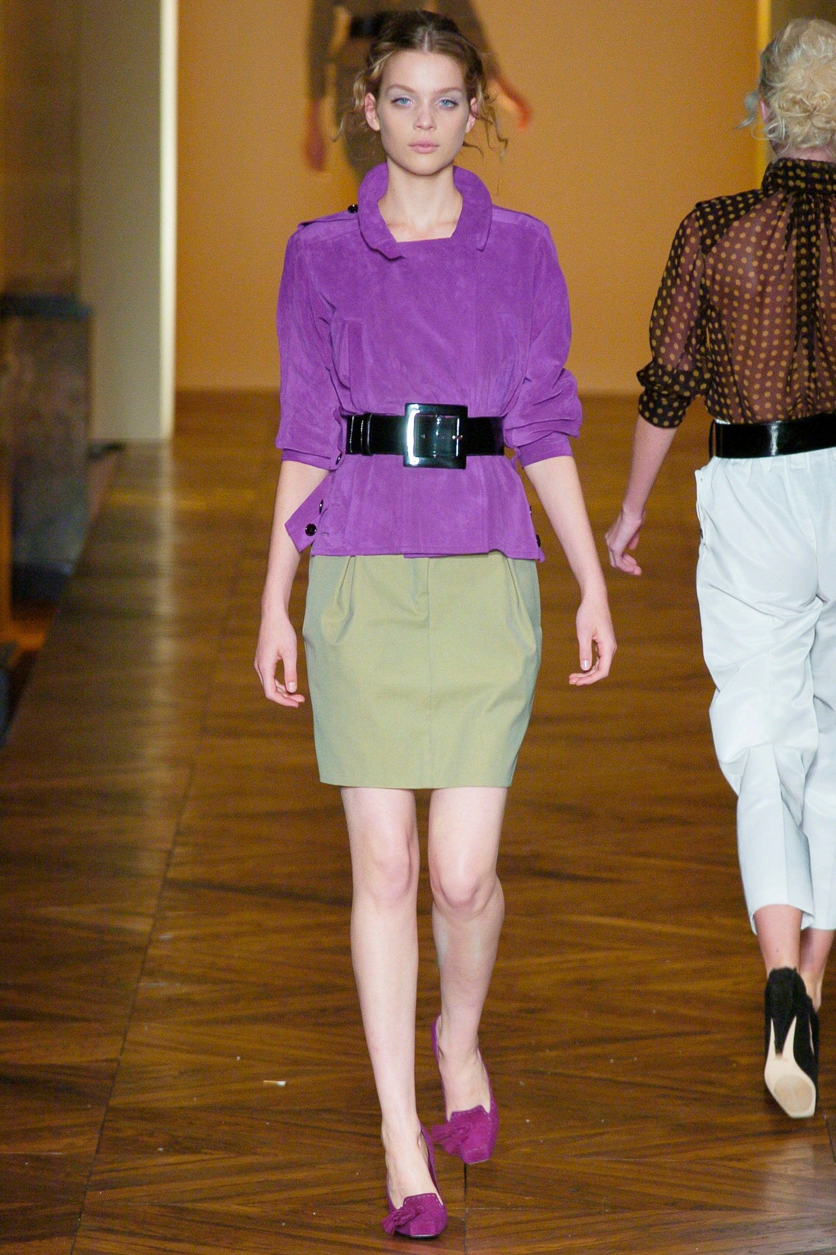 Saint Laurent Paris Archive Yves Saint Laurent by Tom Ford SS05 Midi Beige Skirt Size 25" / US 0 / IT 36 - 2 Thumbnail
