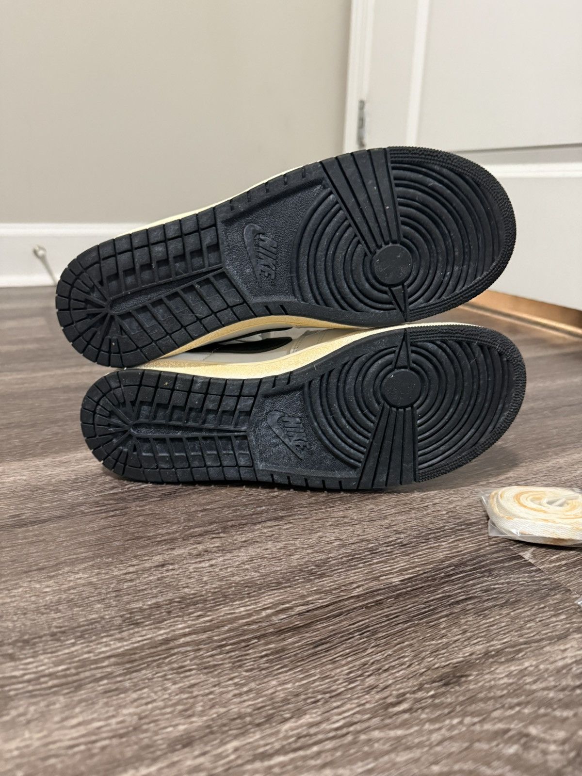 A Ma Maniere × Jordan Brand Jordan Air Ship “A Ma Maniere” Size US 11 / EU 44 - 7 Thumbnail