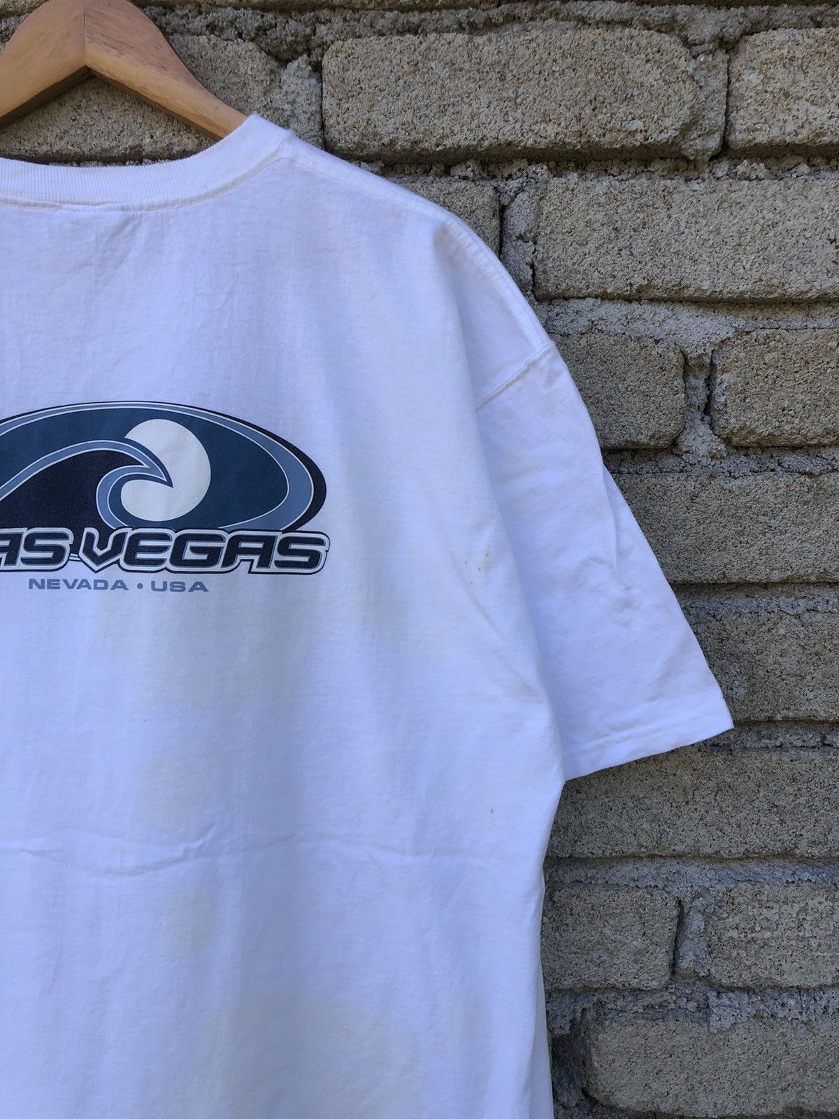 Vintage Vintage Y2K Las Vegas Surfing Backhit Tshirt Size US XL / EU 56 / 4 - 6 Thumbnail