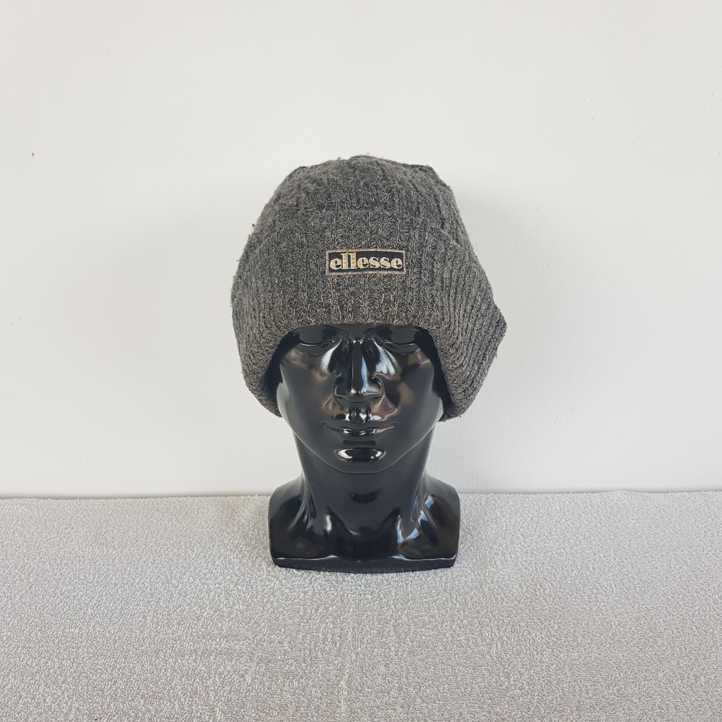 Ellesse Vintage Ellesse Beanie Fair Isle Ribbed Knit Snow Caps Hats Size ONE SIZE - 2 Thumbnail
