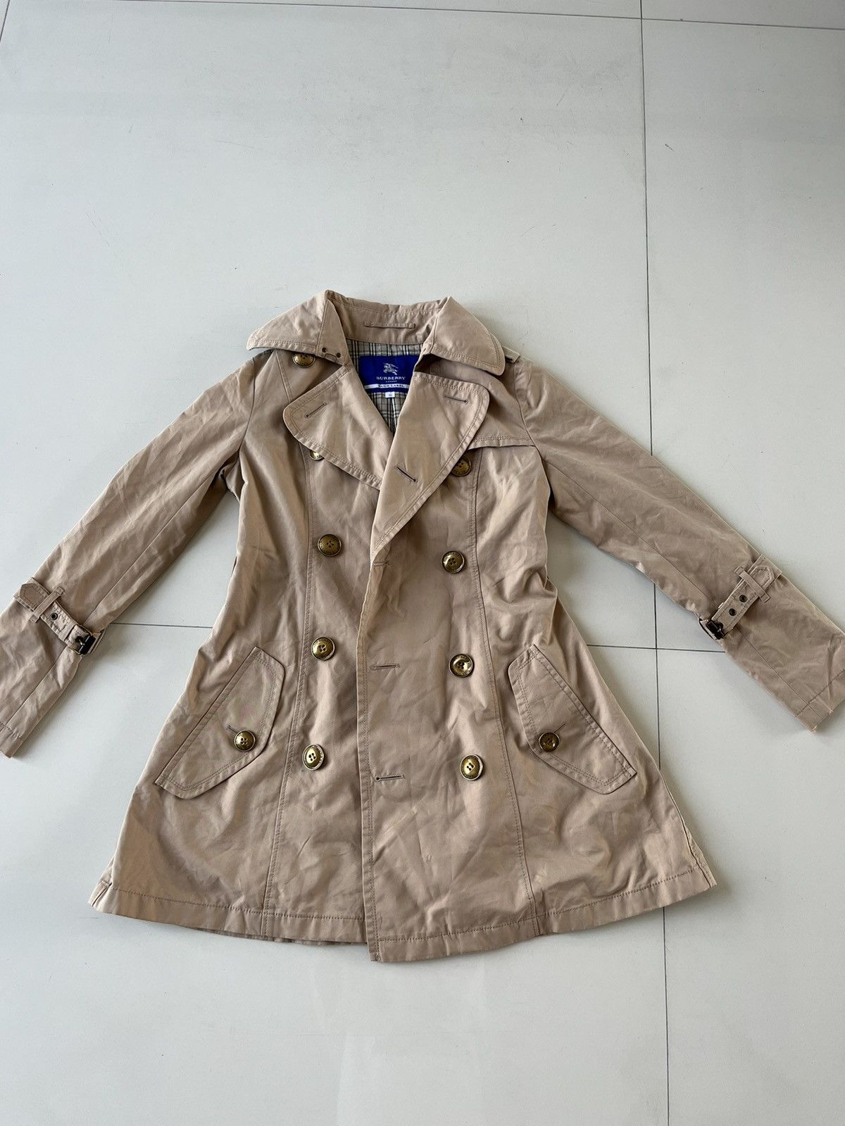 image of Burberry in Cream, Women's (Size Large)