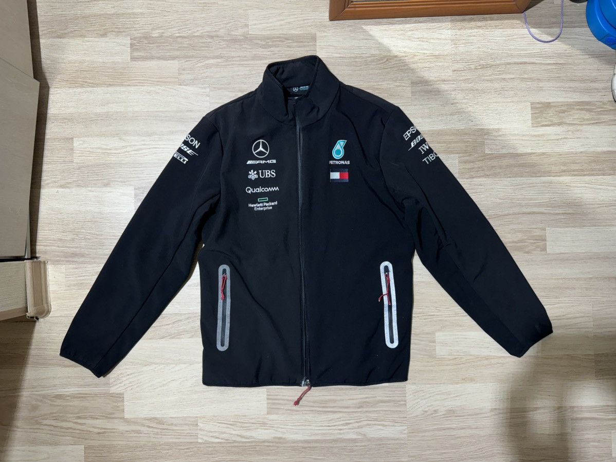 Mercedes-Benz × Pirelli × Tommy Hilfiger Petronas AMG Tommy Hilfiger softshell jacket Size US XL / EU 56 / 4 - 1 Thumbnail