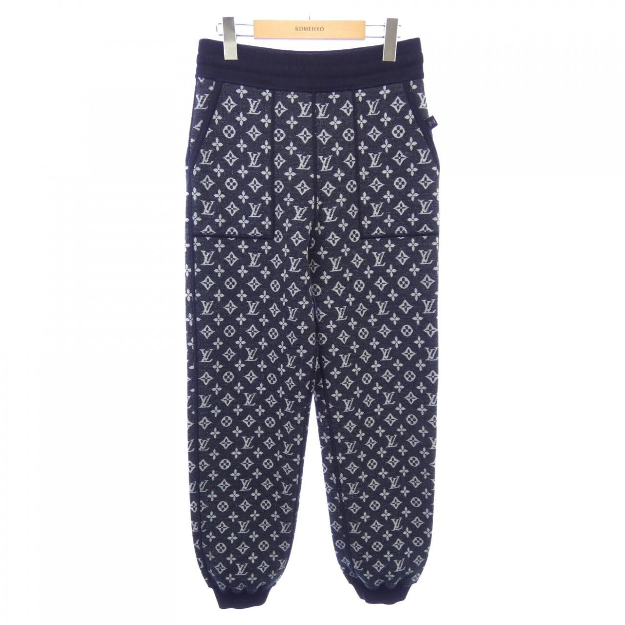 Louis Vuitton Louis Vuitton Louis Vuitton Pants Textile Pants HLN42WZMA DUTY FREE for USA Size ONE SIZE - 1 Thumbnail